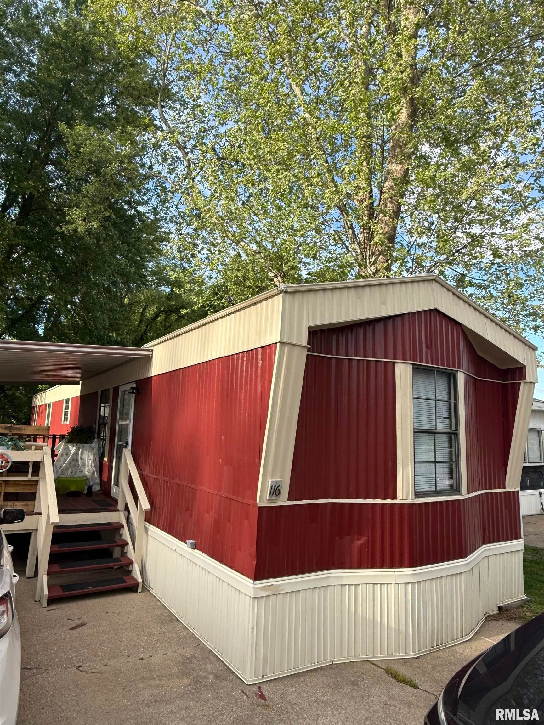 2800 RIDGE Avenue #116, Springfield, IL 62702