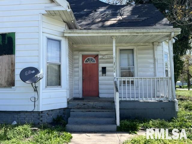 802 N Clay Avenue — photo