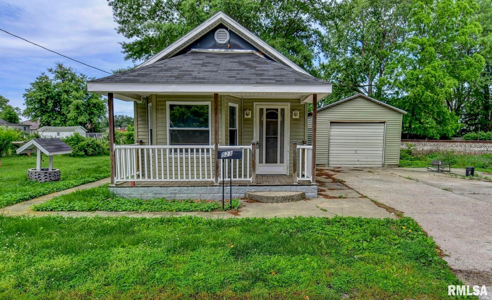 523 S Walnut Street — photo