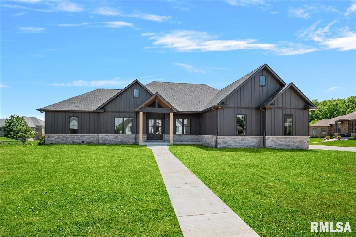 4712 Berkshire Crossing — photo