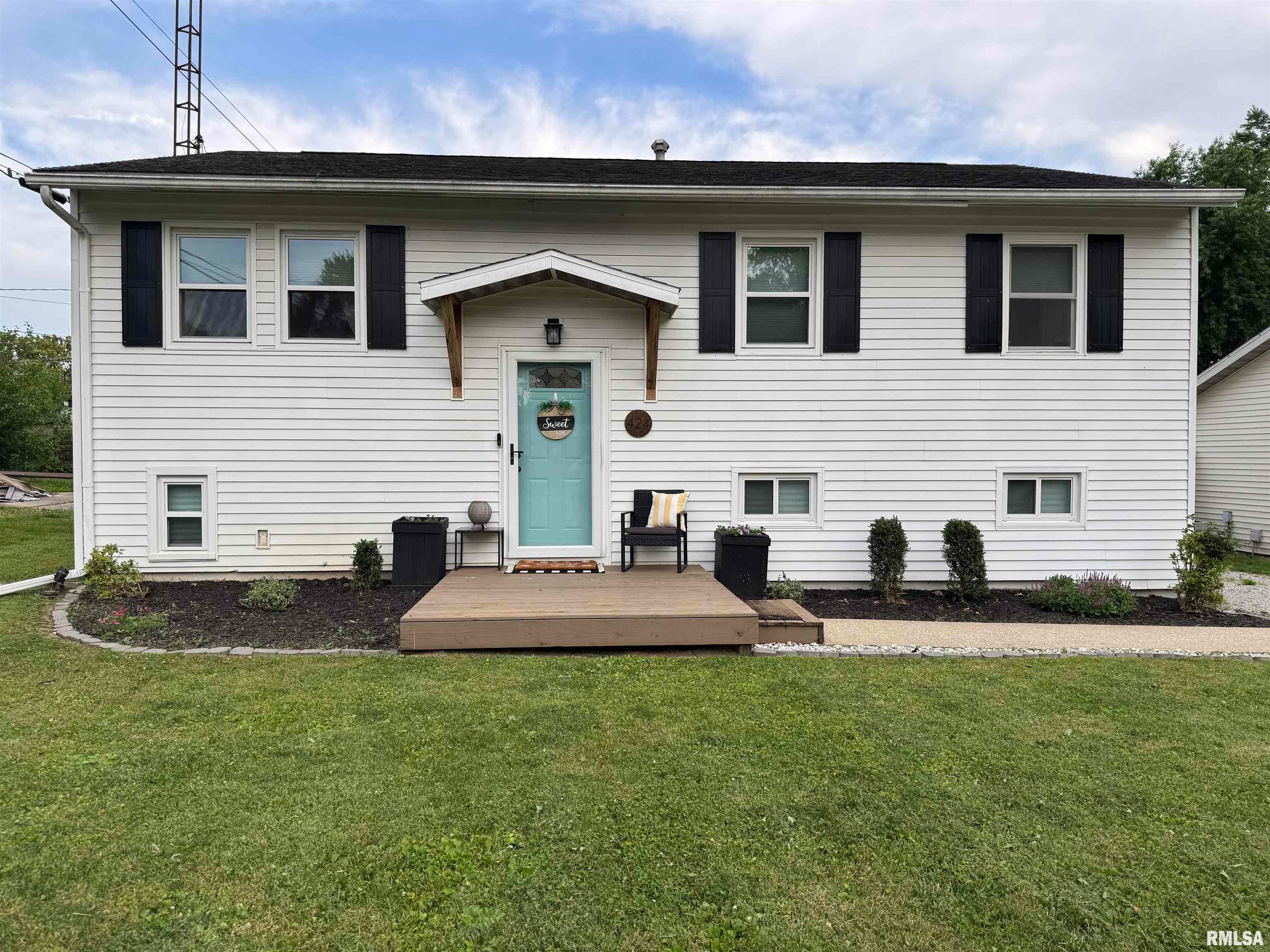 424 LEXINGTON Drive, Rochester, IL 62563 — photo 2