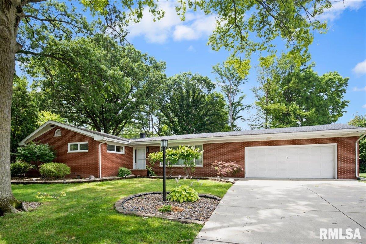9 INVERNESS Road, Springfield, IL 62704 — photo 2