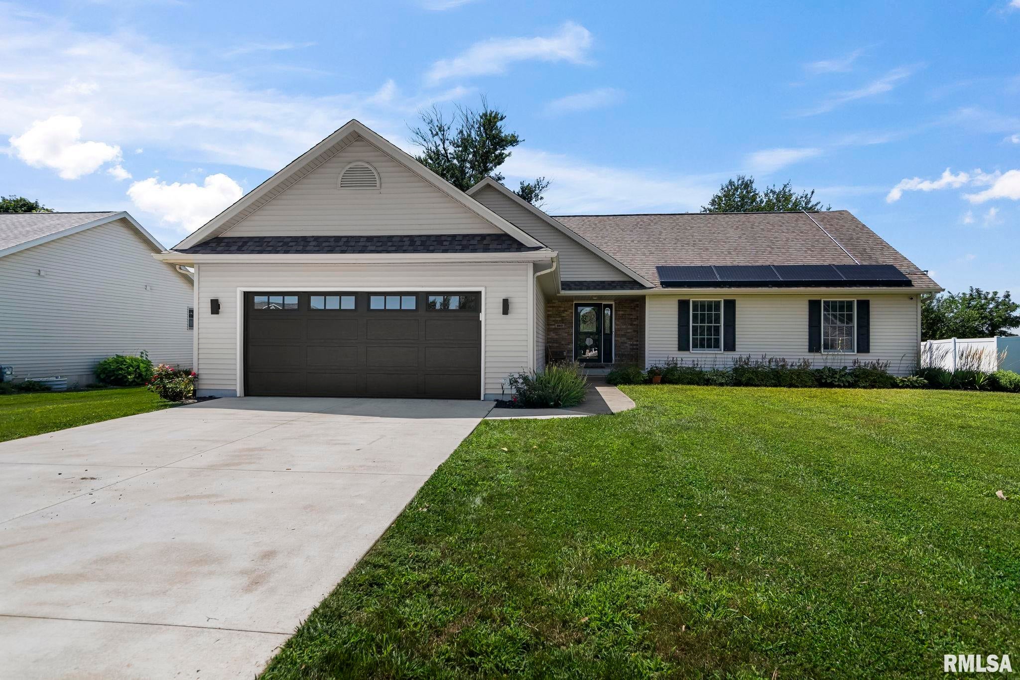 260 Blue Springs Drive — photo