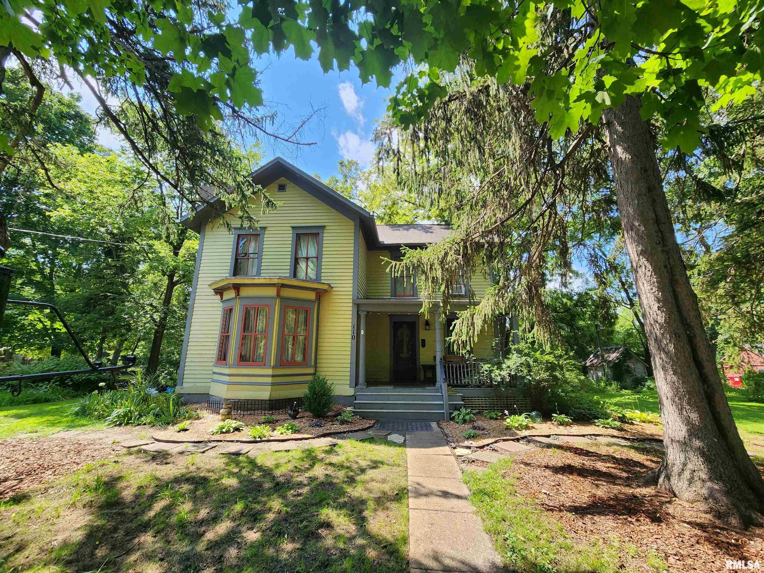 110 S Bishop Hill Street — photo