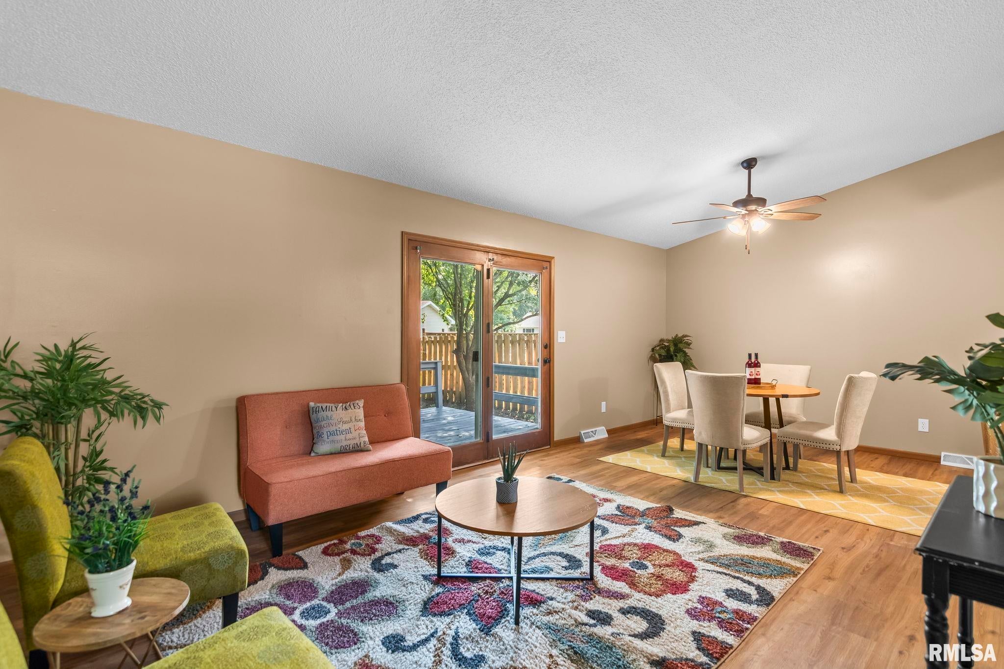 5205 CARLTON Drive, Springfield, IL 62703 — photo 2