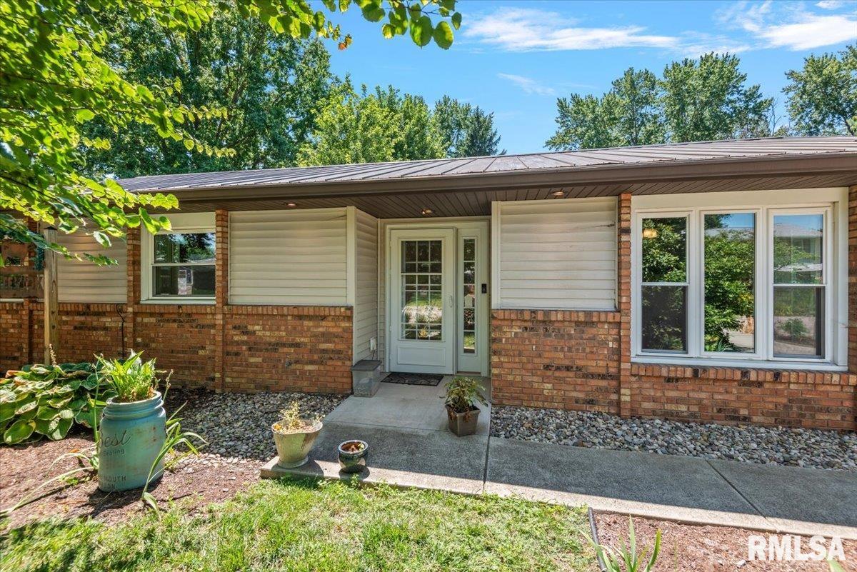 644 Magnolia Drive — photo