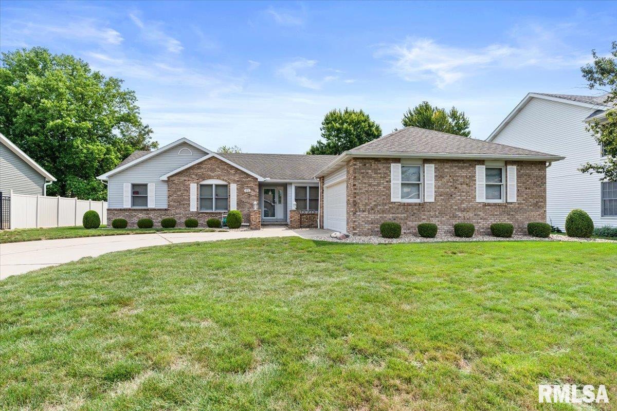 1816 Hunter Ridge Drive, Springfield, IL 62704 — photo 2