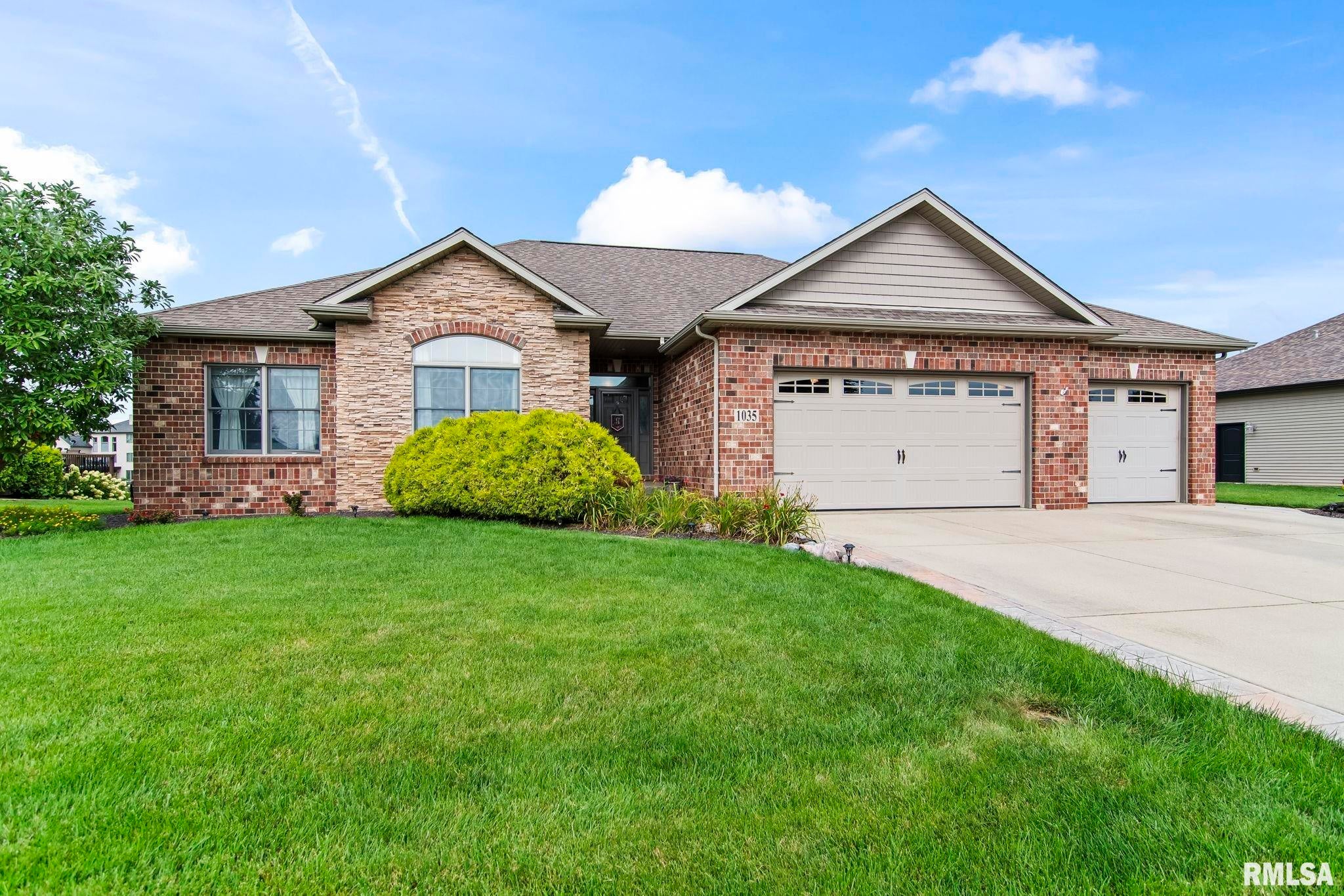 1035 Fountain Park Drive — photo