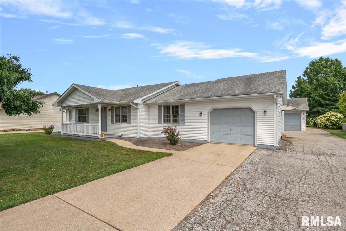 2508 Hedge Lane — photo