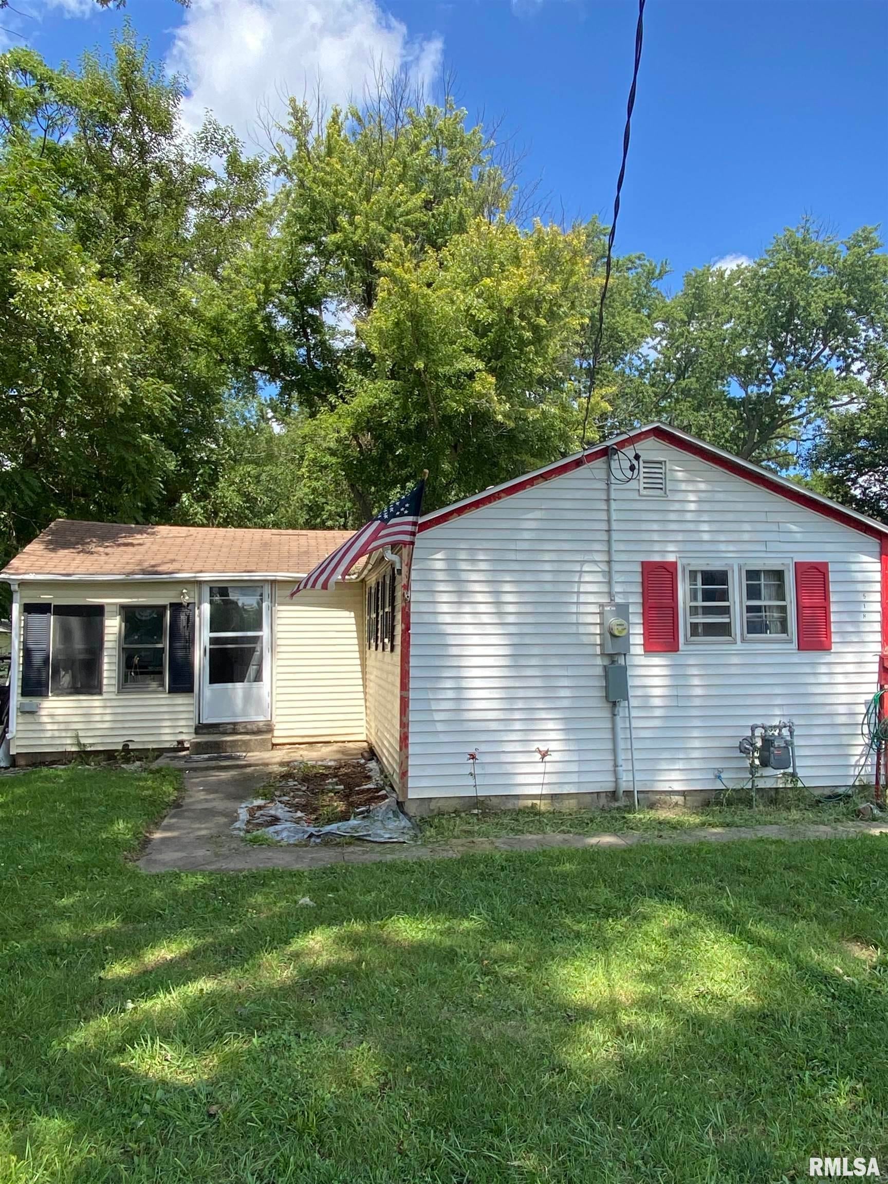 518 W Walnut Street — photo