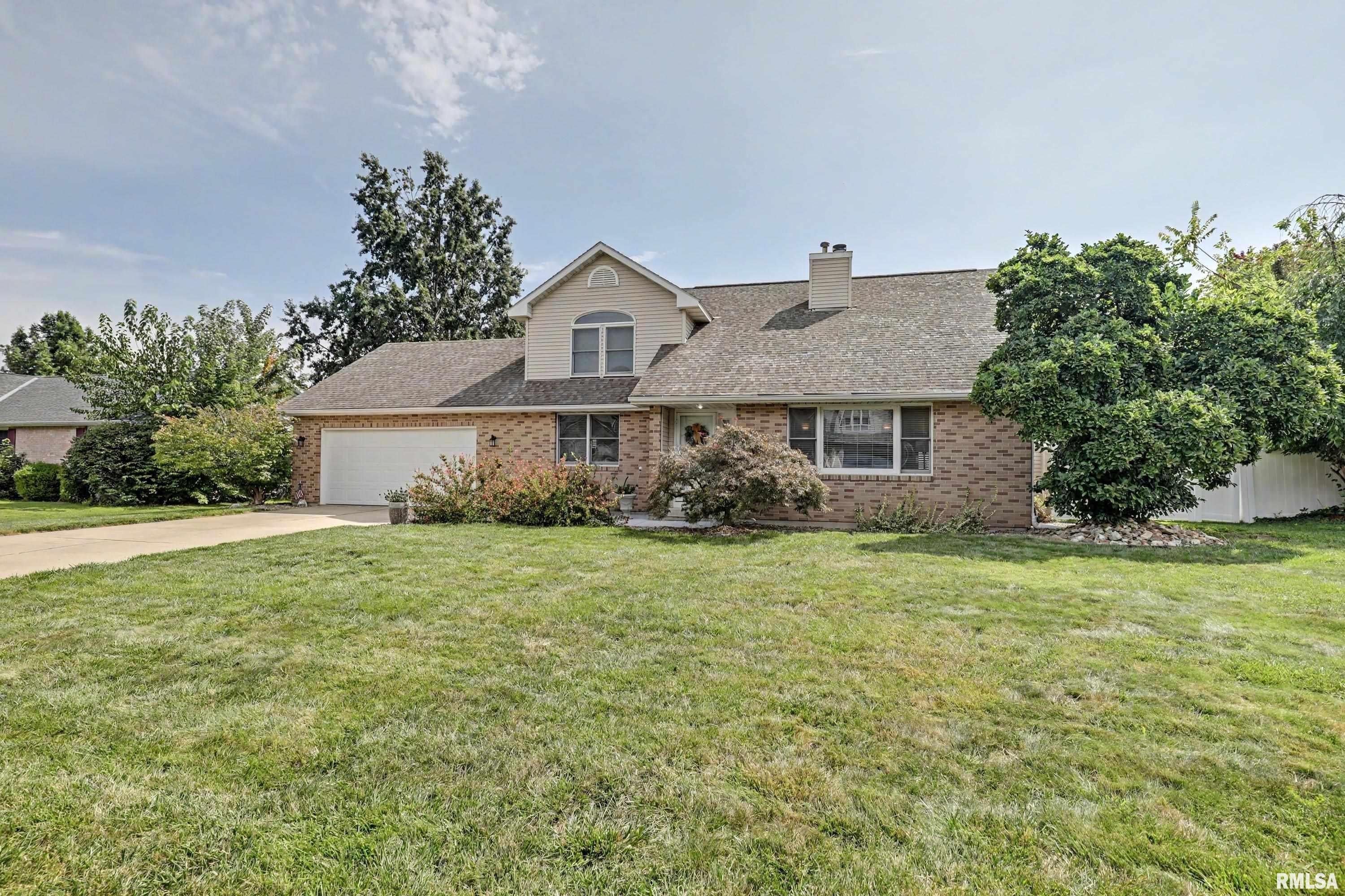 1417 Pheasant Run — photo