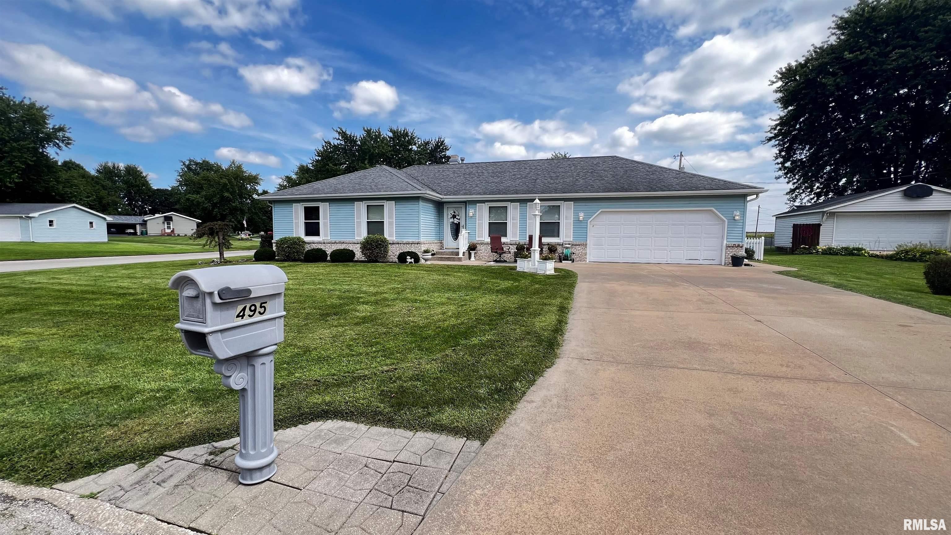 1495 Oriole Drive — photo