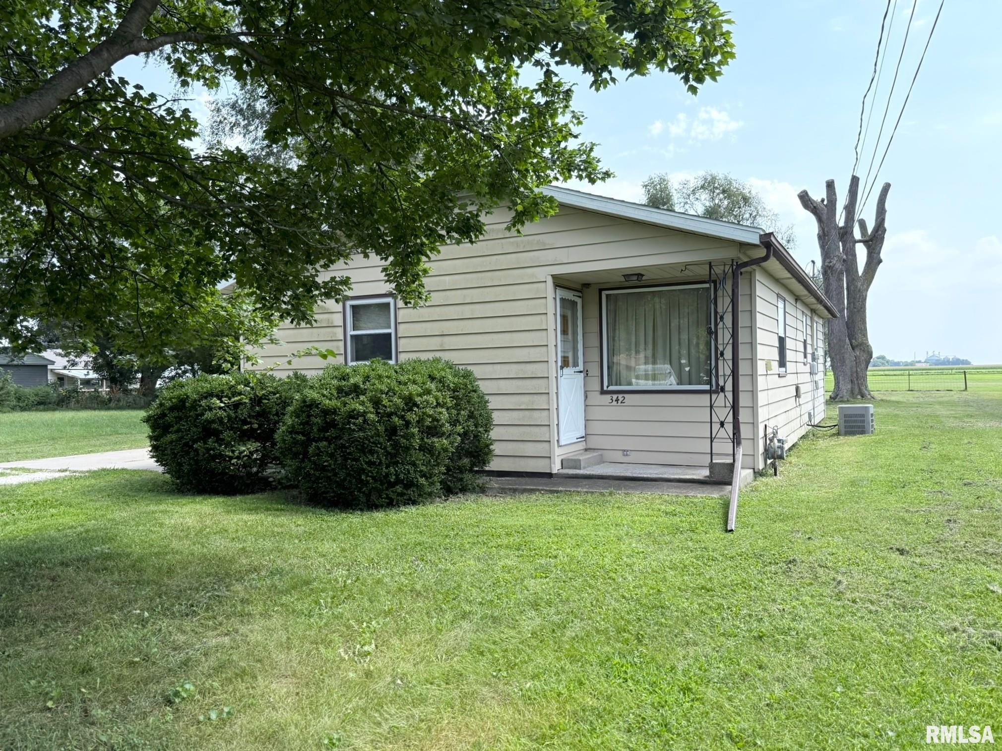 342 Huston Street — photo