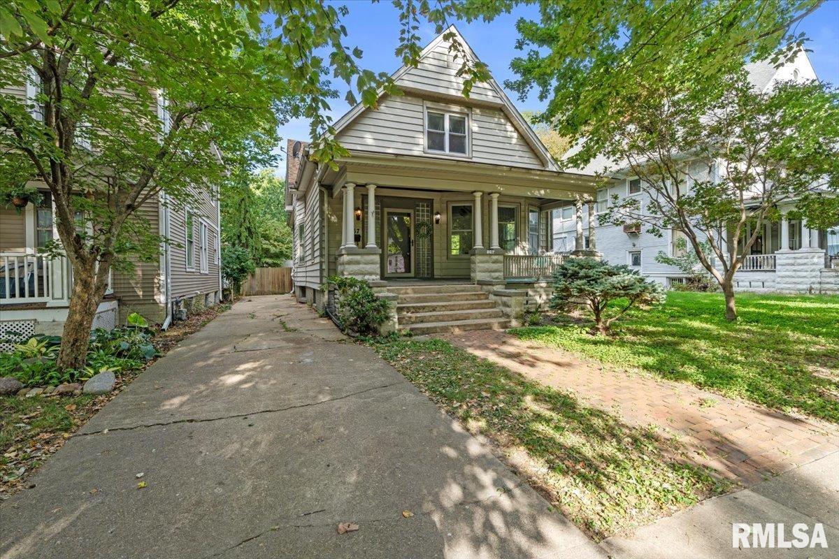 867 S Douglas Street — photo