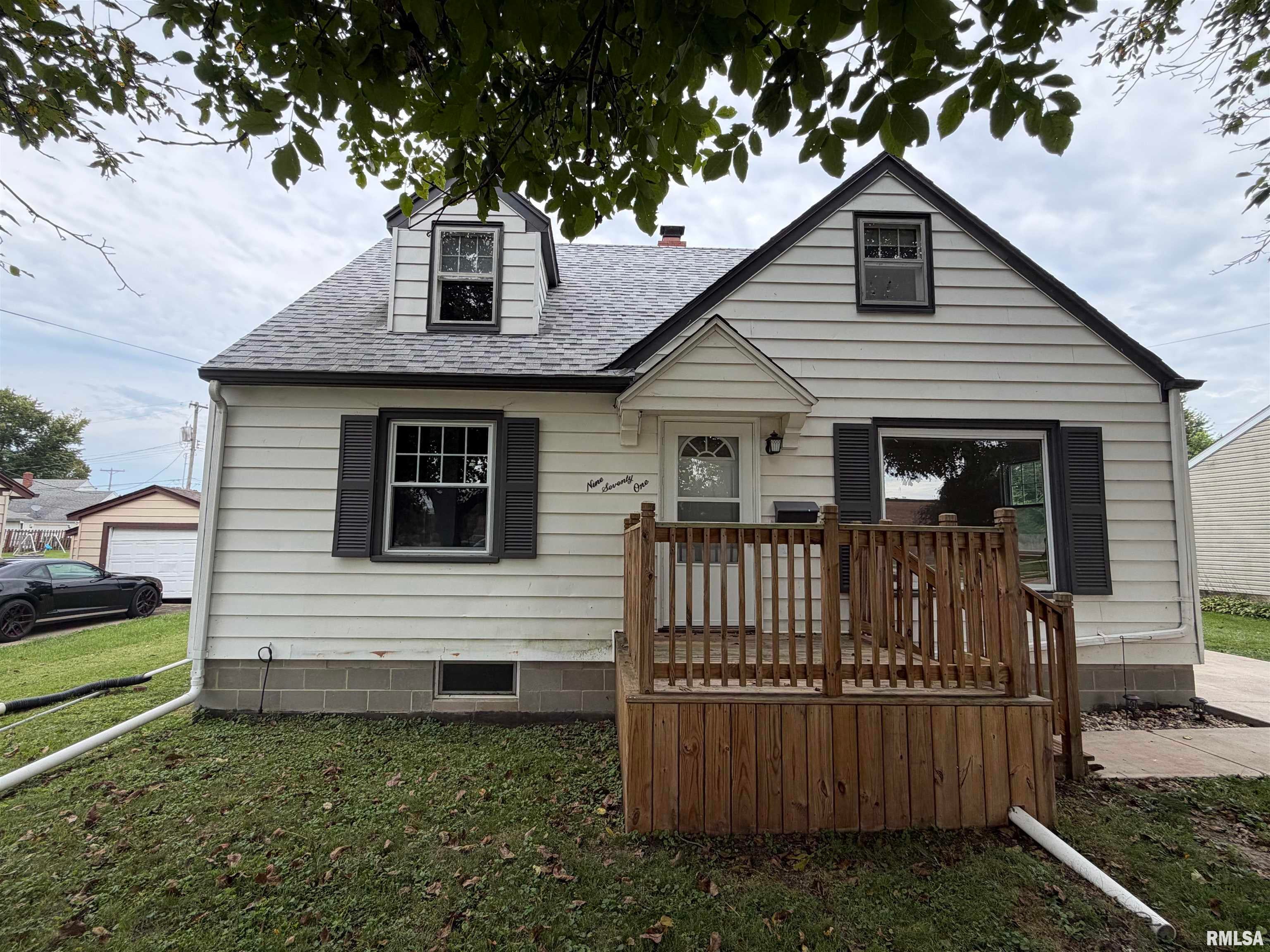 971 S Farnham Street — photo