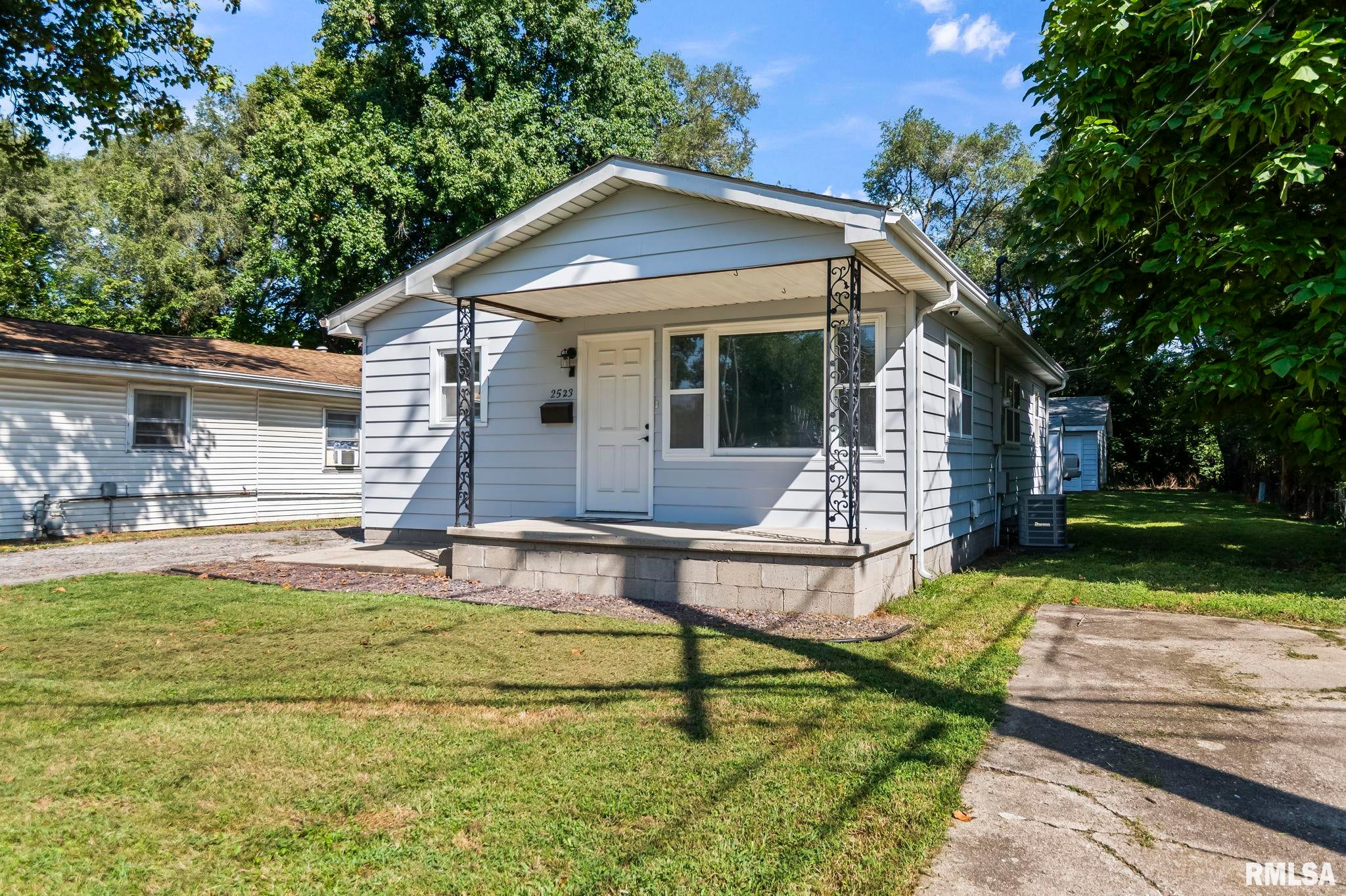 2523 ridge ave, SPRINGFIELD IL 62702 — photo 3