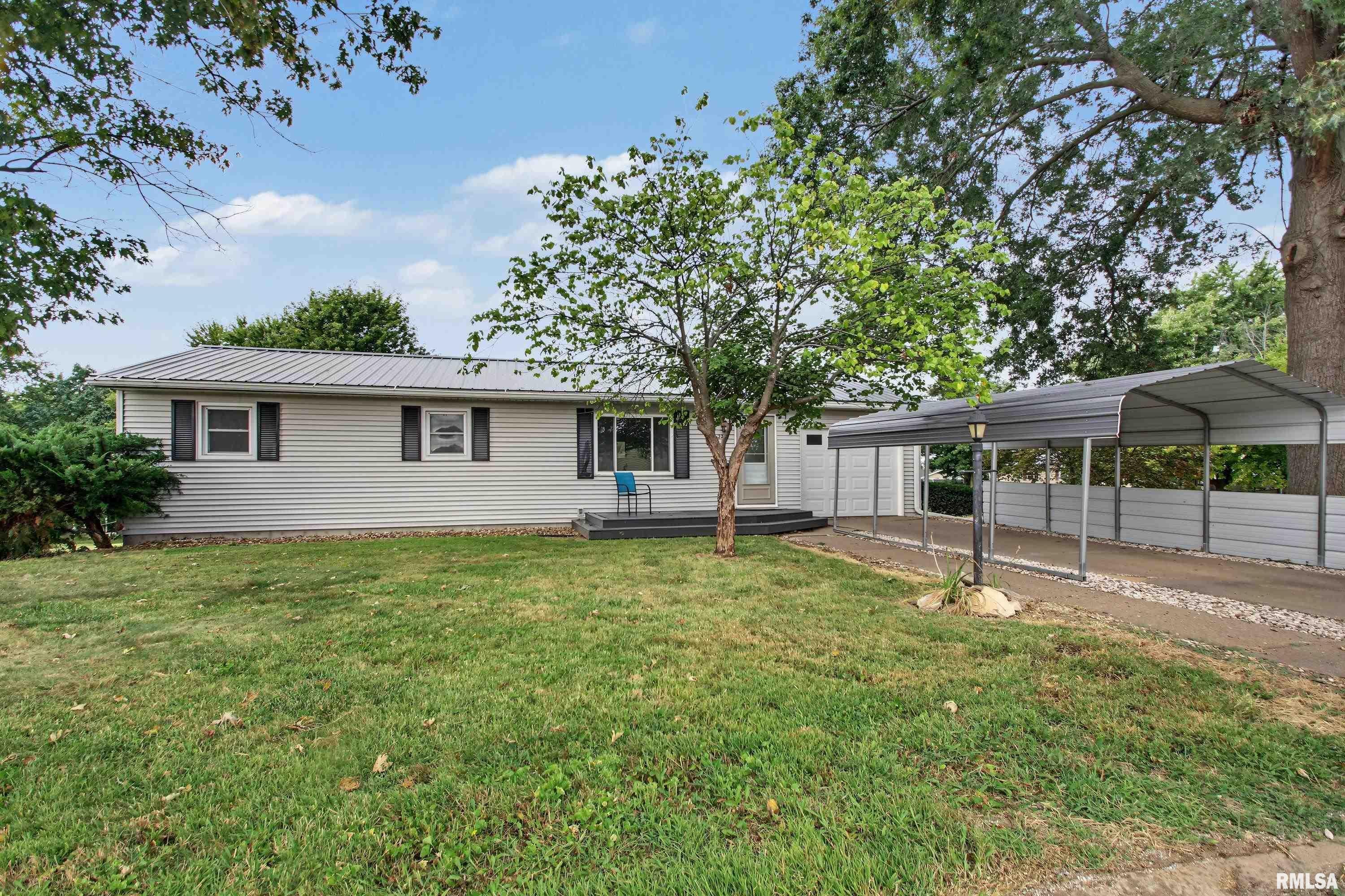 2235 Verona Court — photo