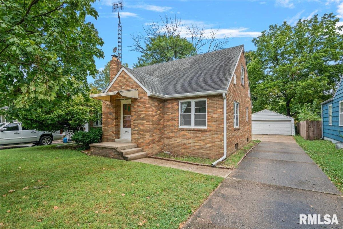2536 S Walnut Street — photo