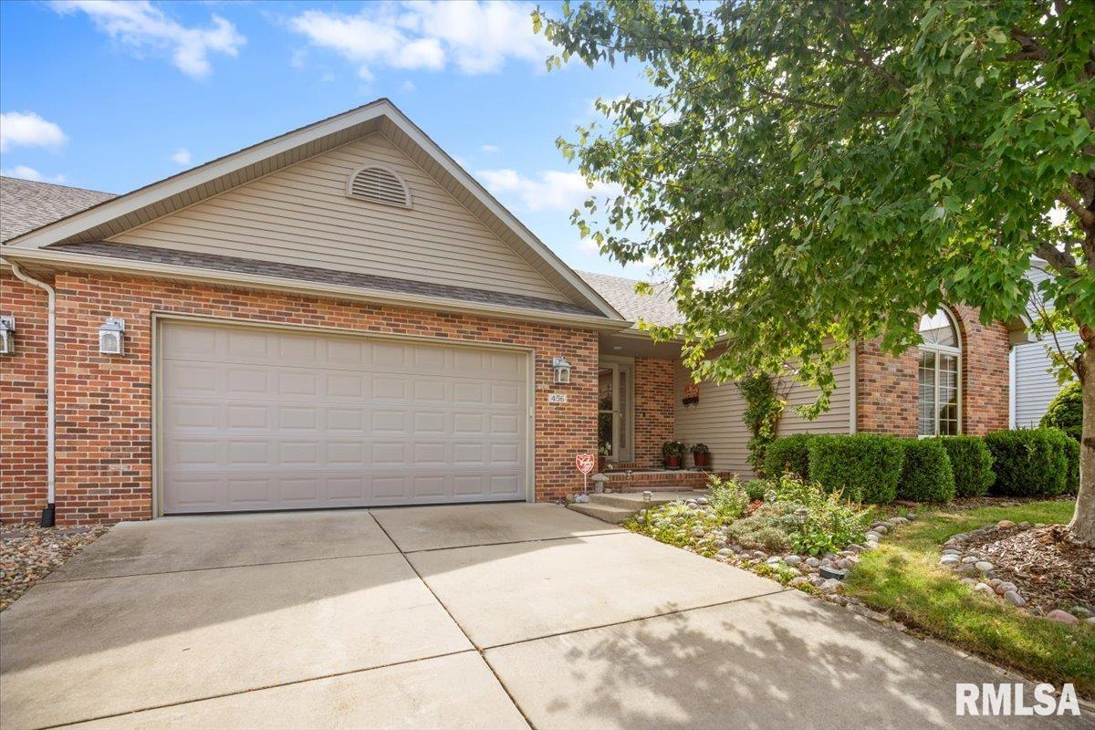 456 Elle Court — photo