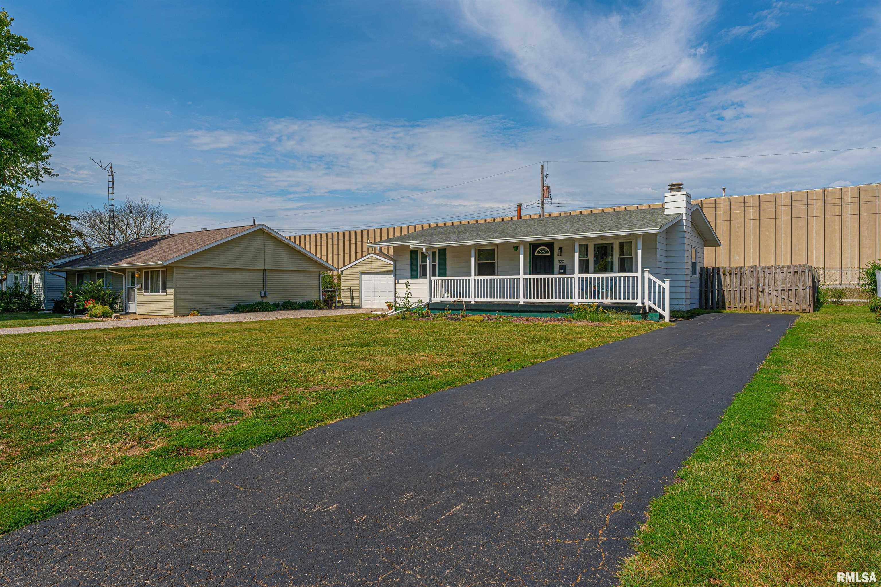 320 Welch Drive — photo