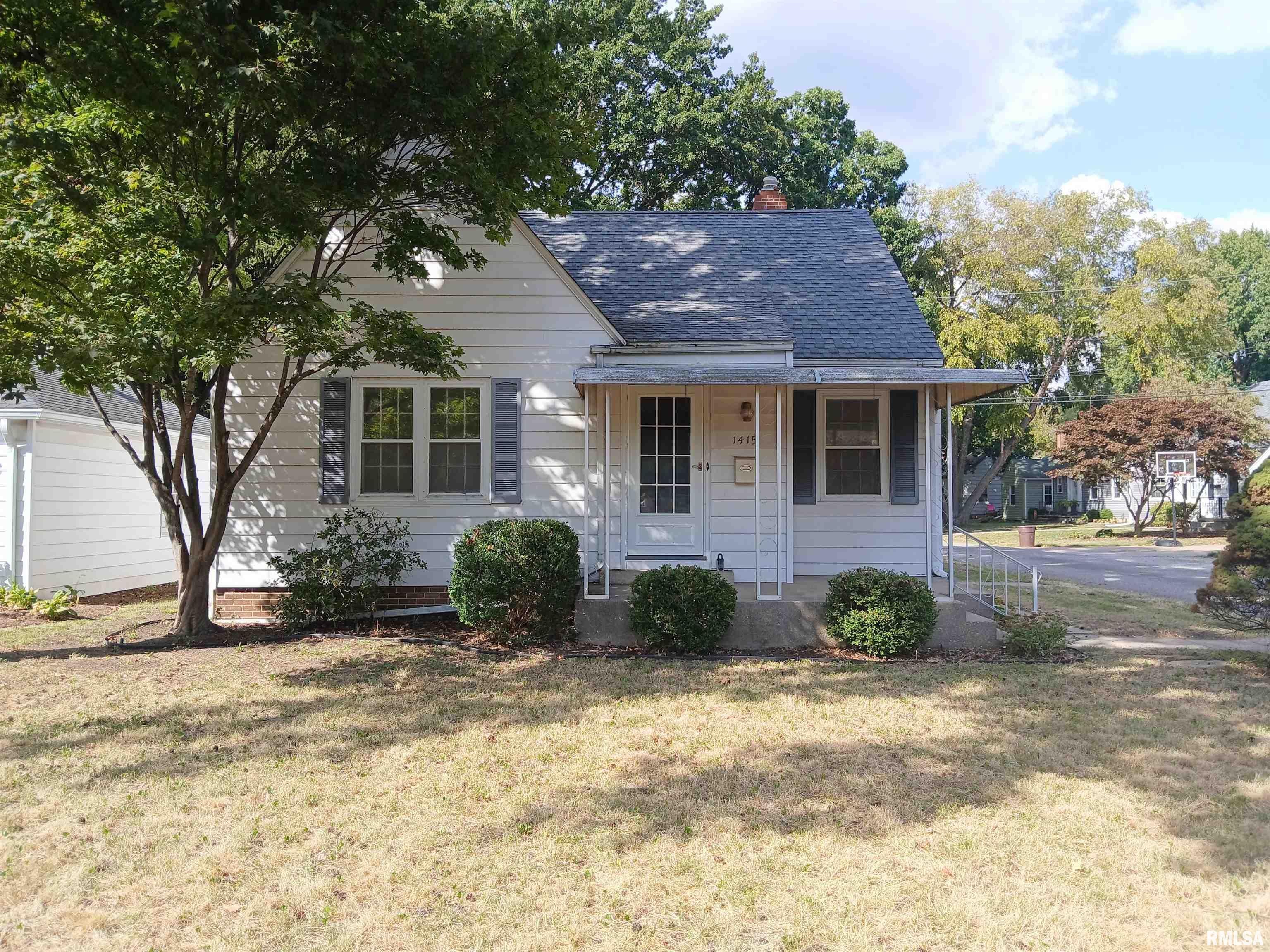1415 W Ash Street — photo