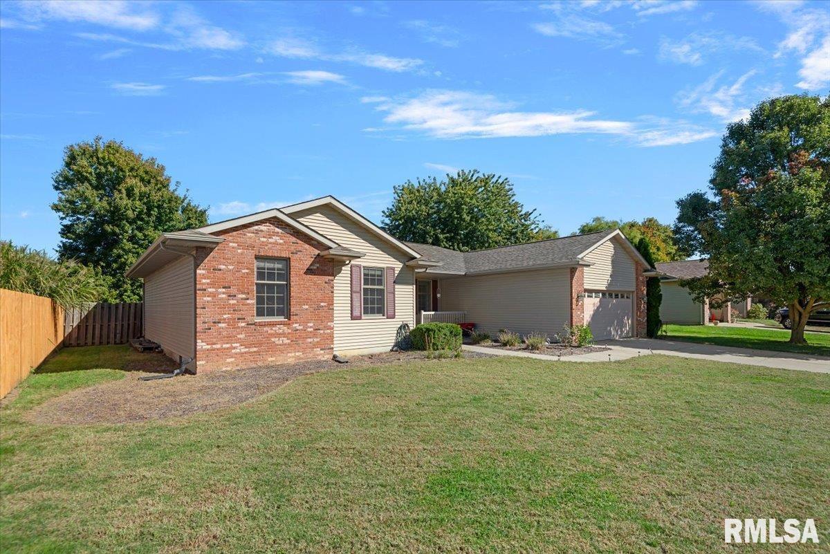 1005 Post Road, Springfield, IL 62712 — photo 2