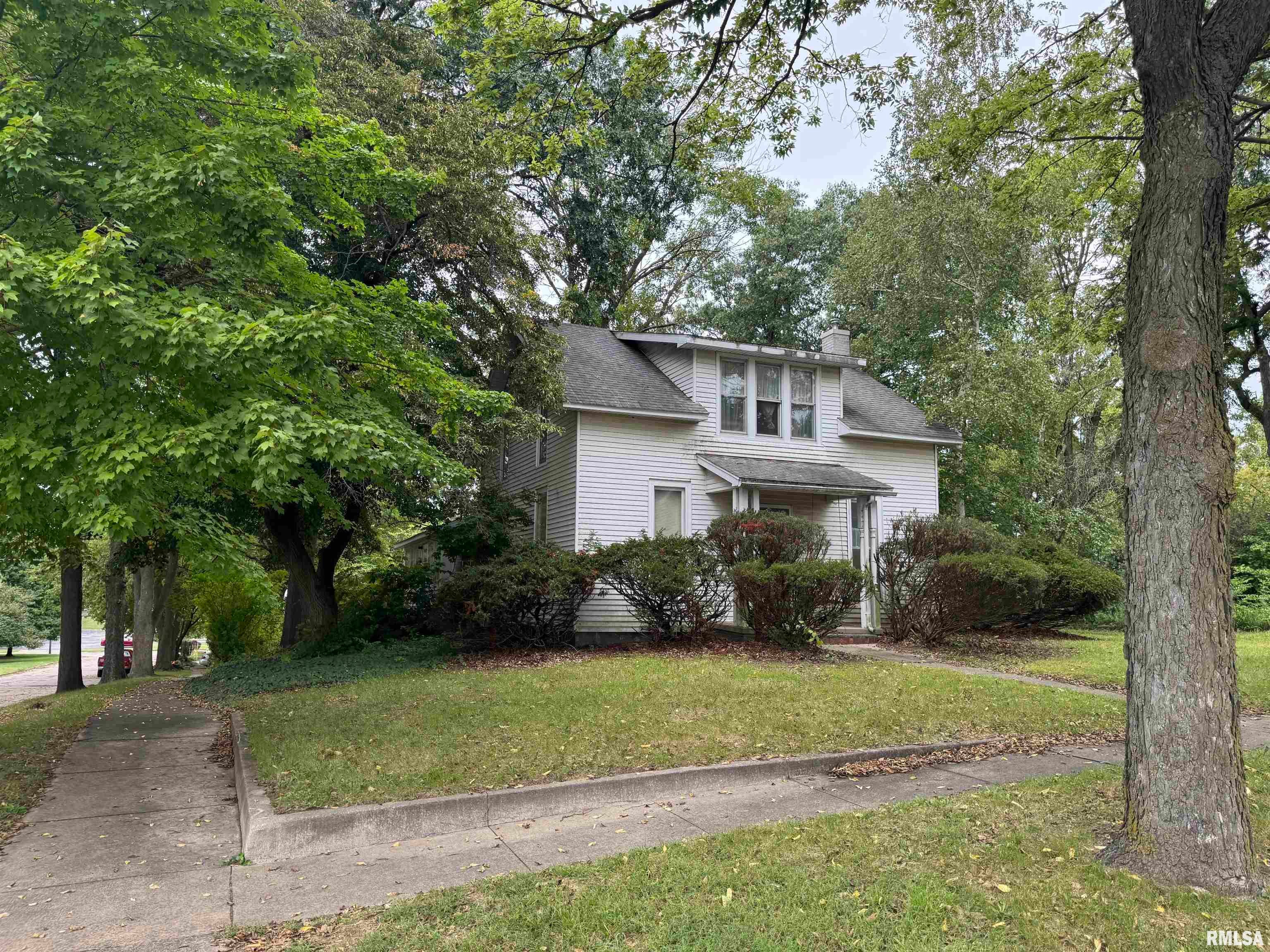 352 S Pearl Street — photo