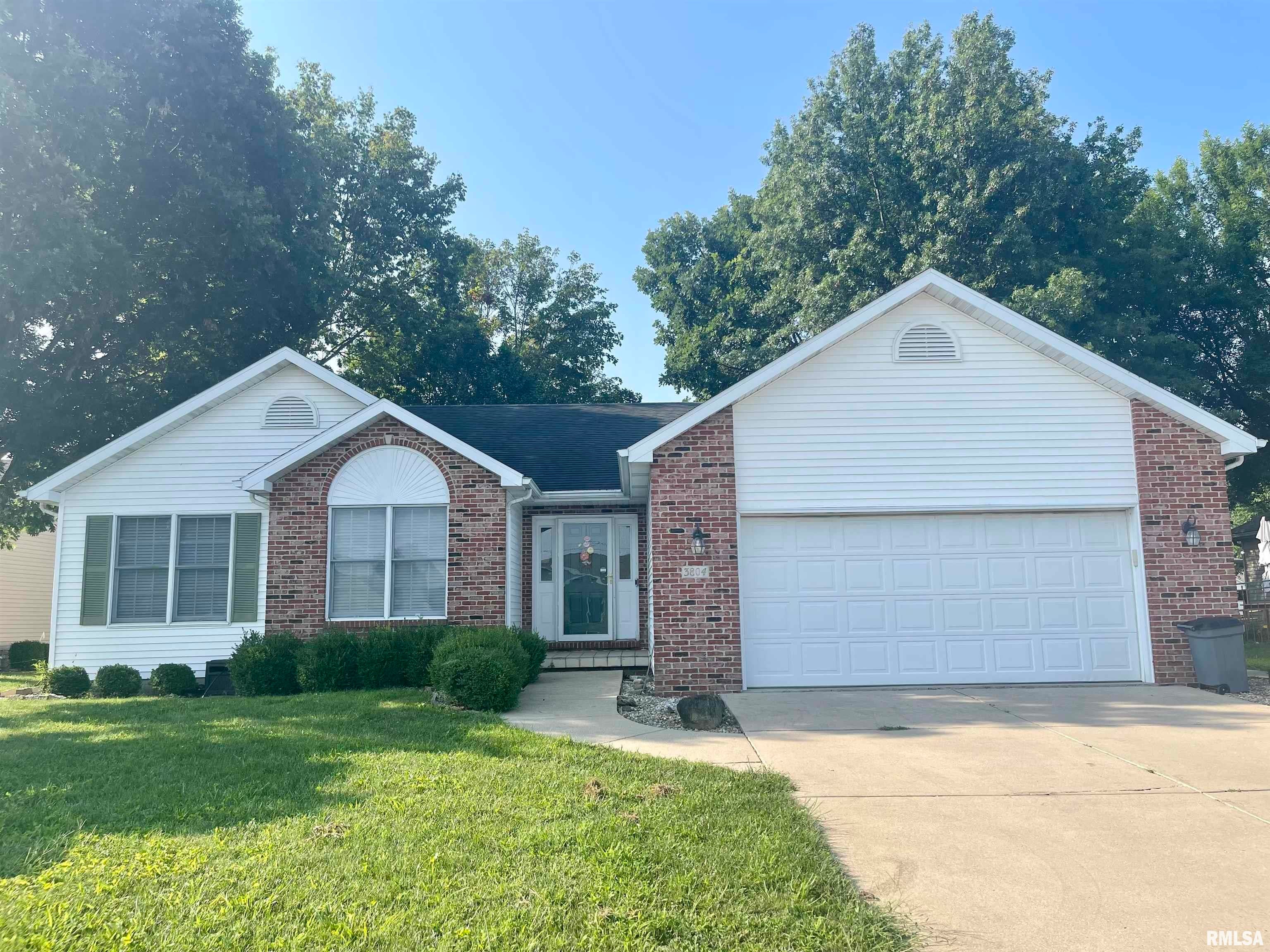3804 Bluestem Court — photo