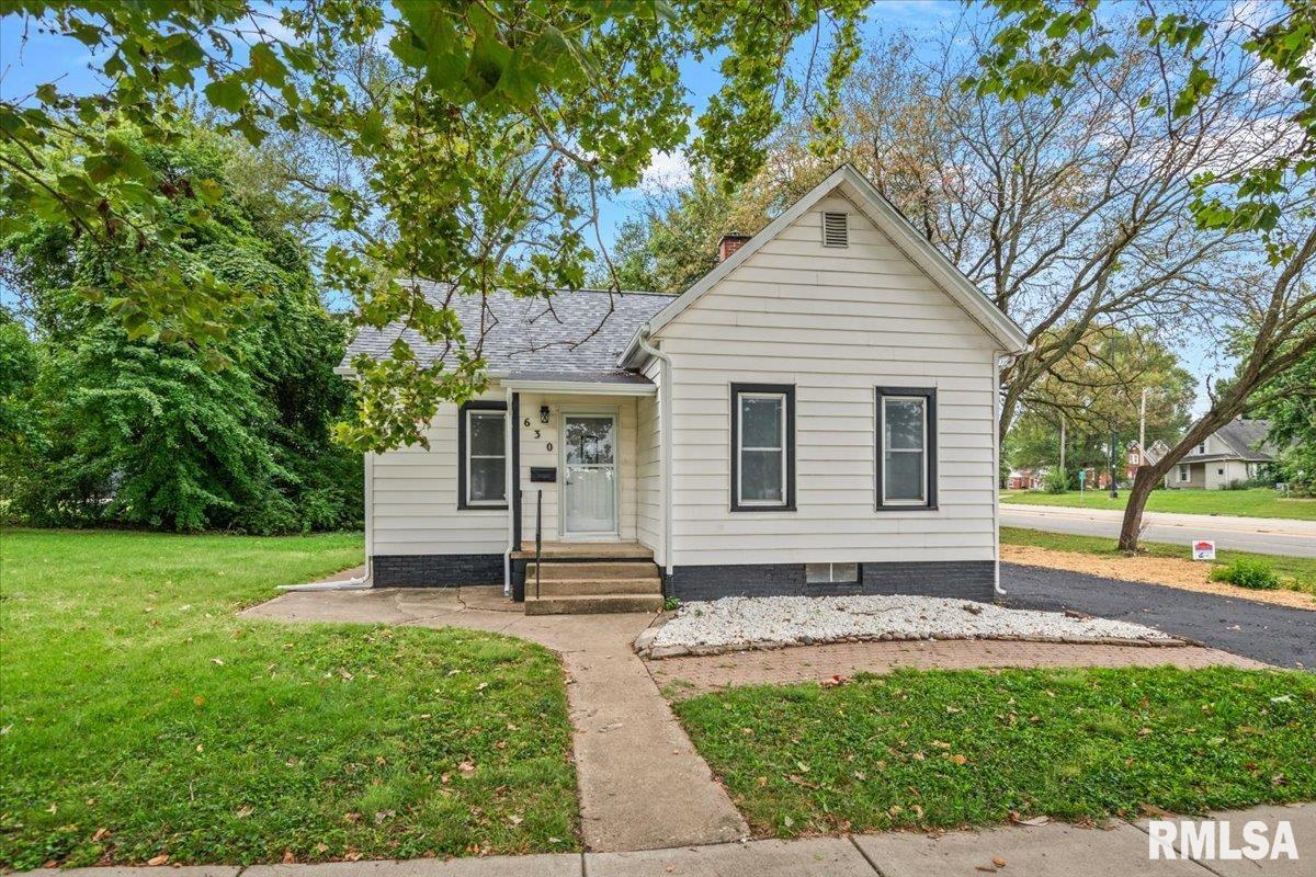 630 W Maple Avenue — photo