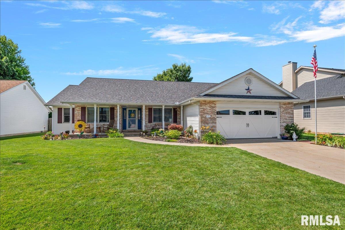 3904 Huxley Drive — photo