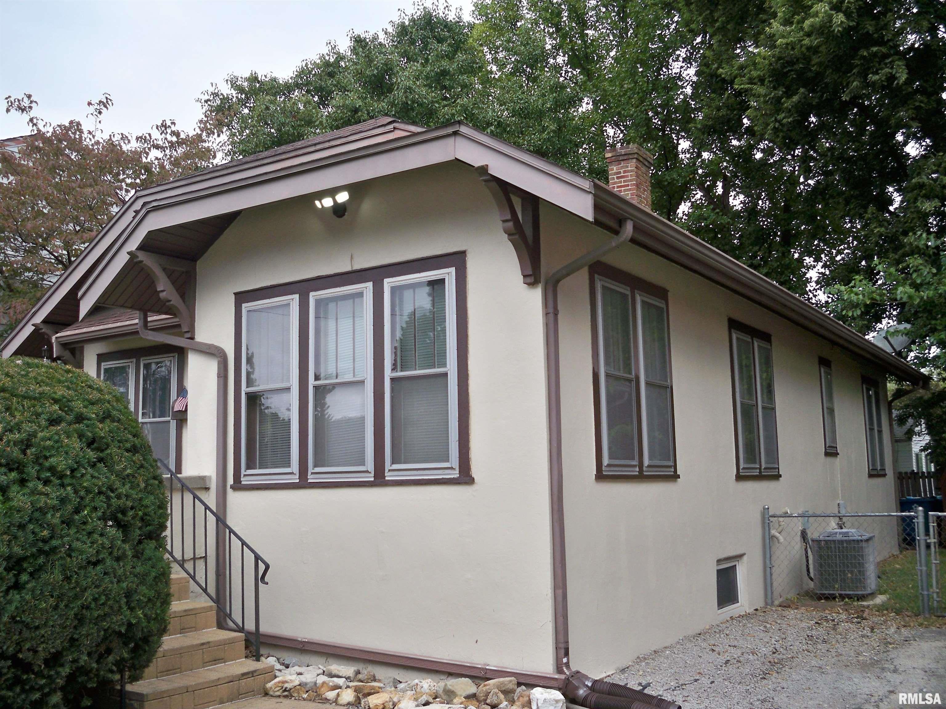 731 W North Grand Avenue — photo