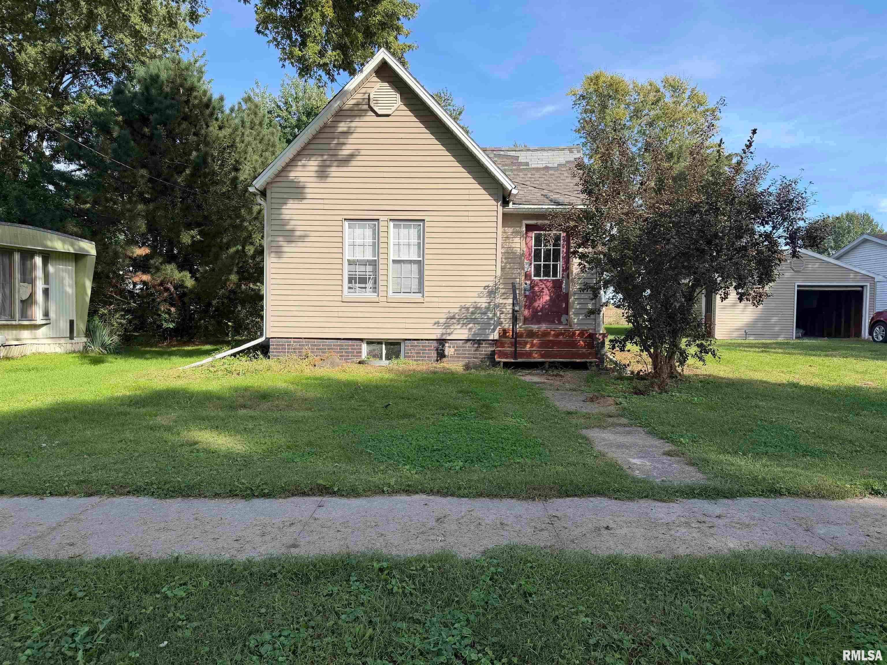 409 S Price Street — photo