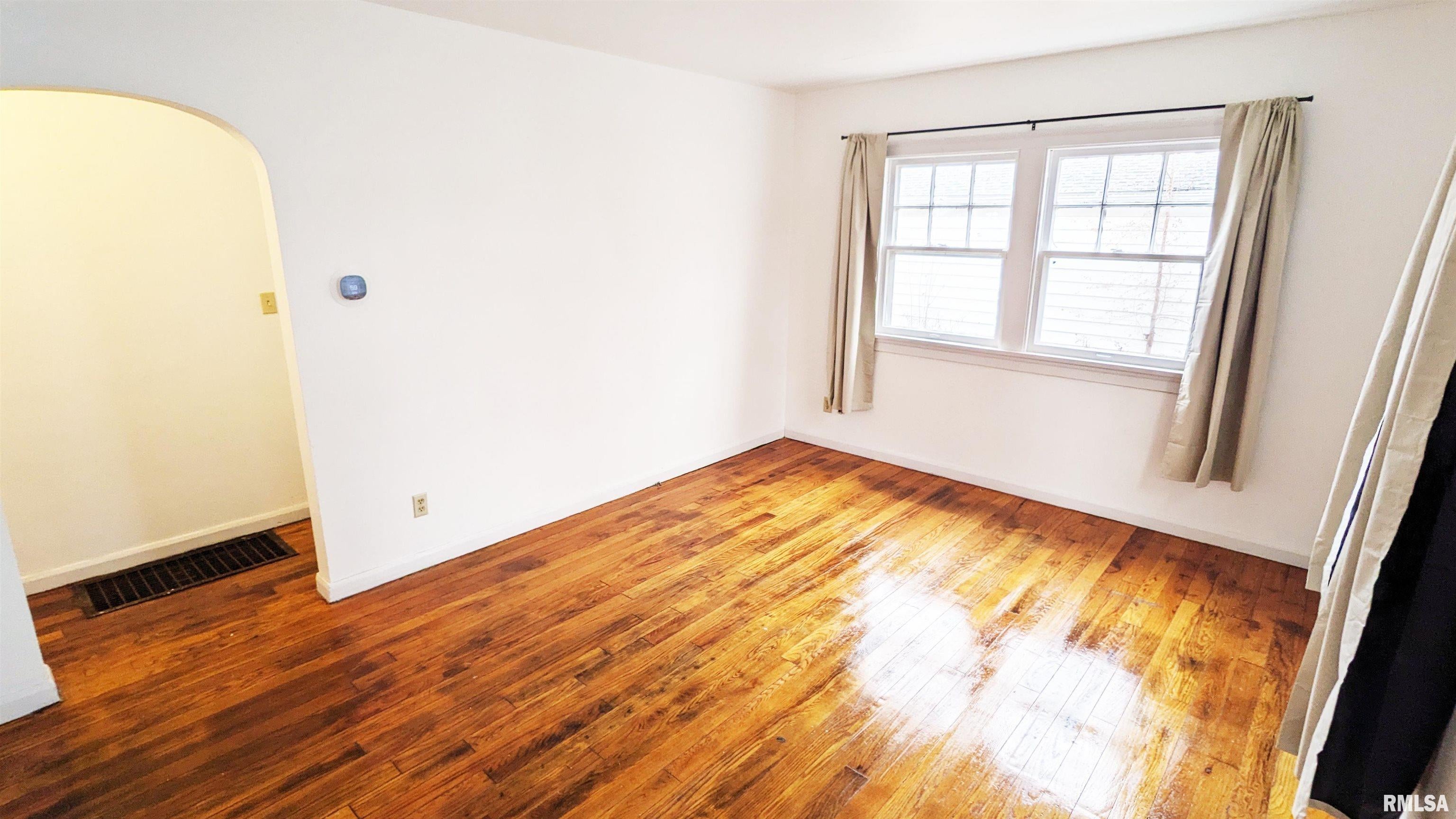 2221 E MONROE Street, Springfield, IL 62703 — photo 3