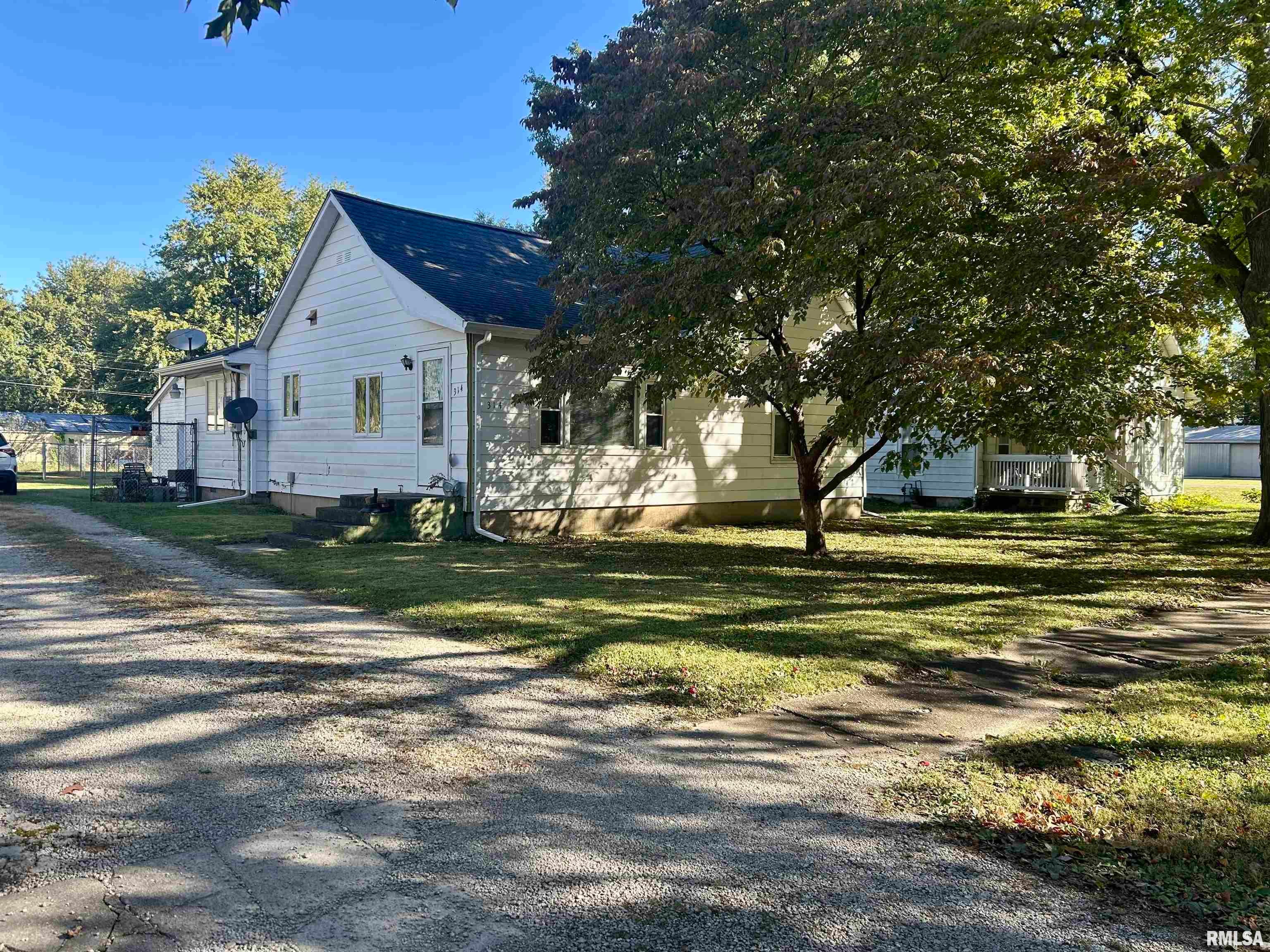 314 E Washington Street — photo
