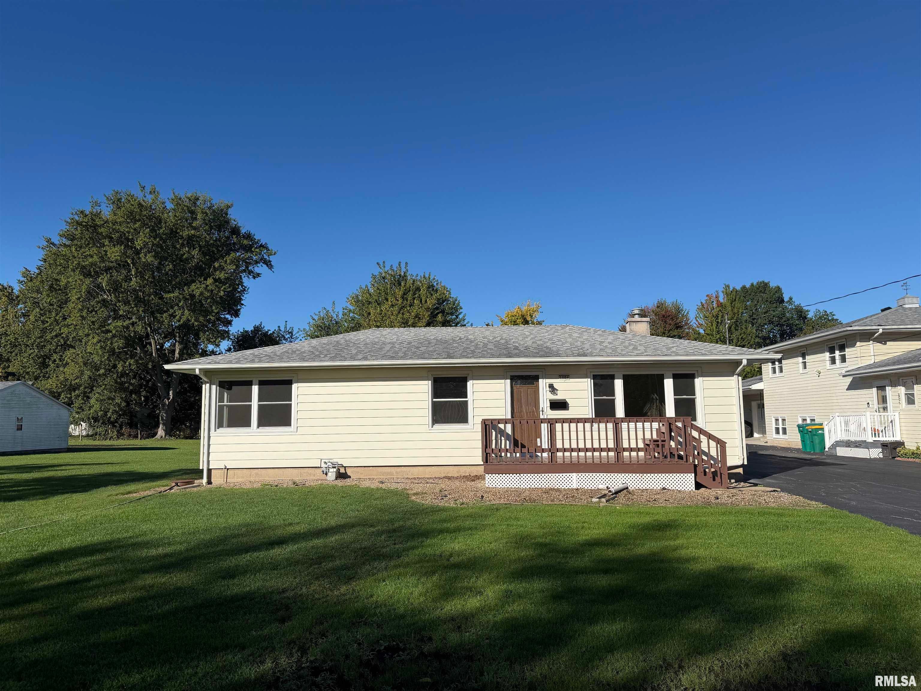 1004 Pine Street — photo
