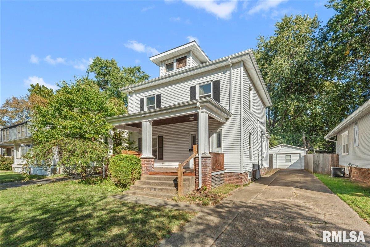 1804 Lowell Avenue — photo