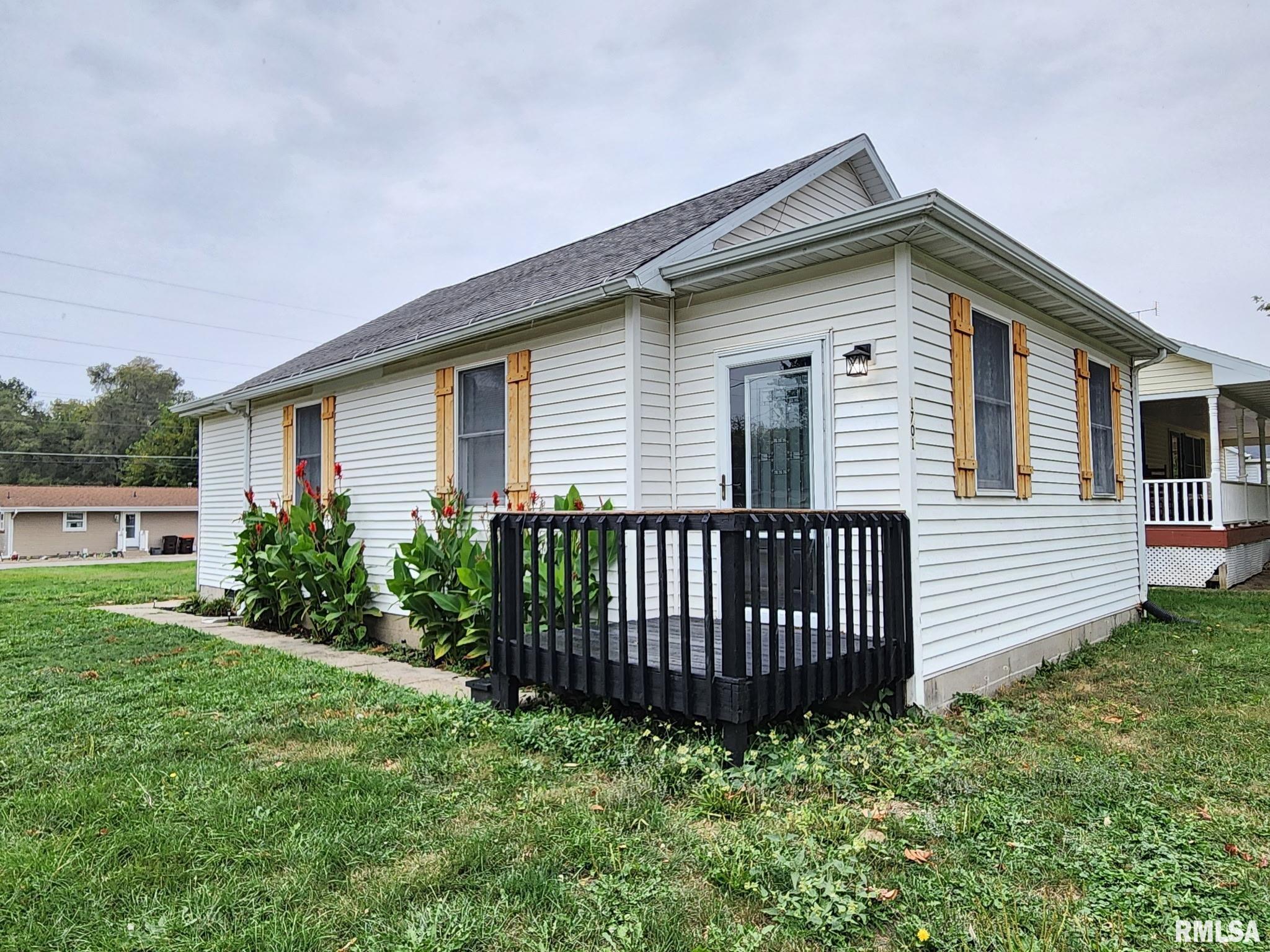1701 N Logan Street — photo