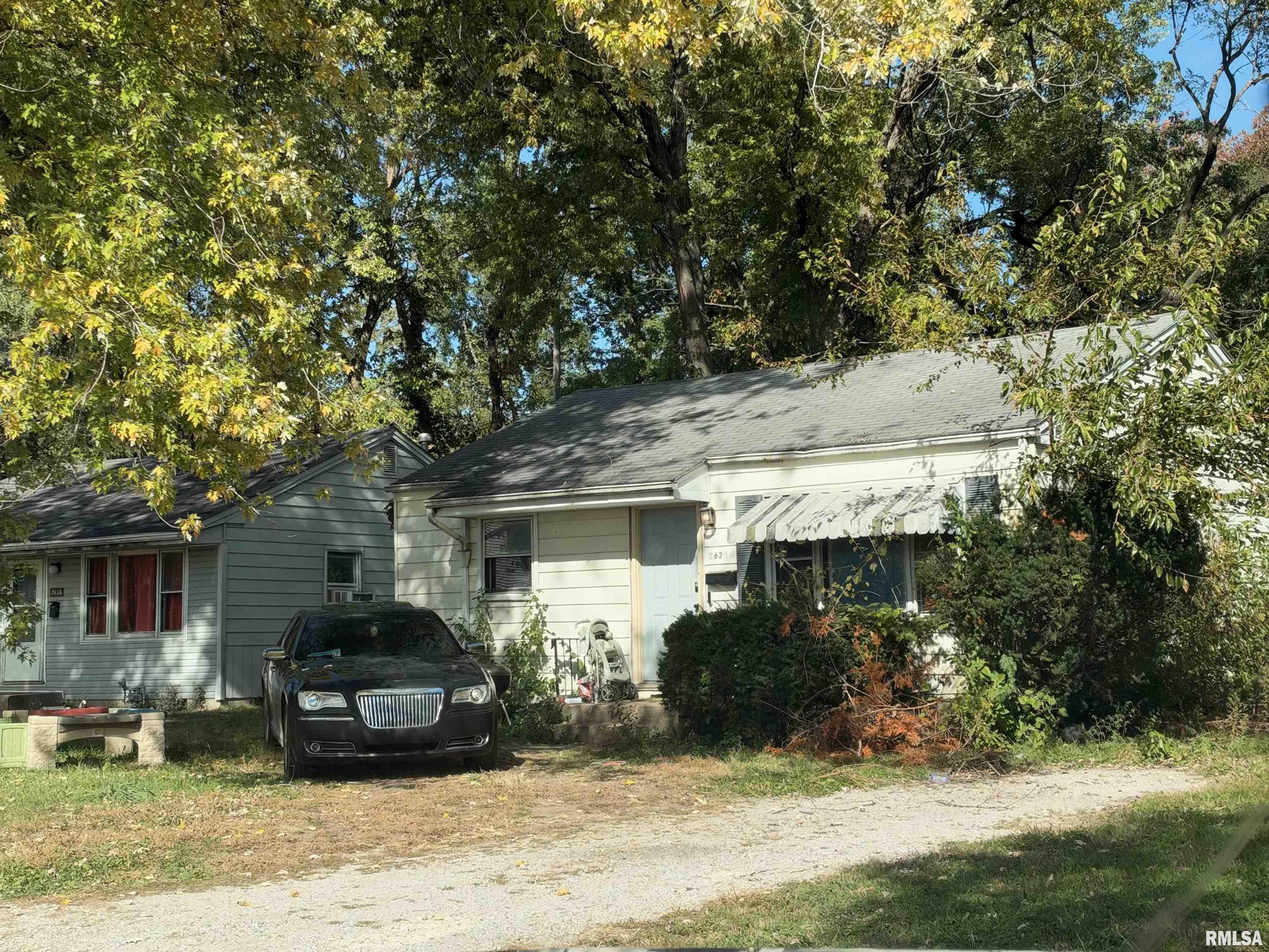 2639 Poplar Avenue — photo
