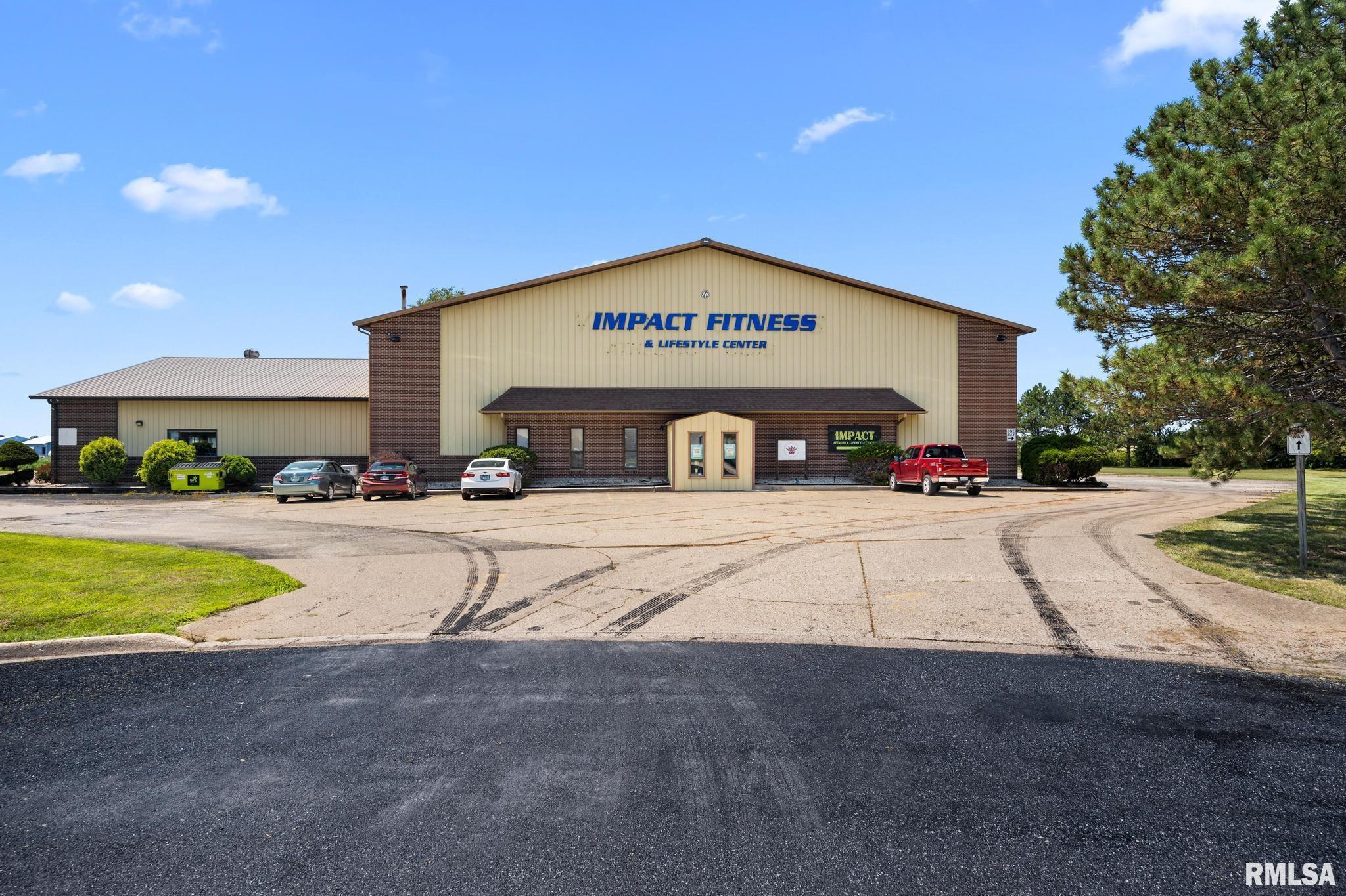 430 W Edgewood Court — photo