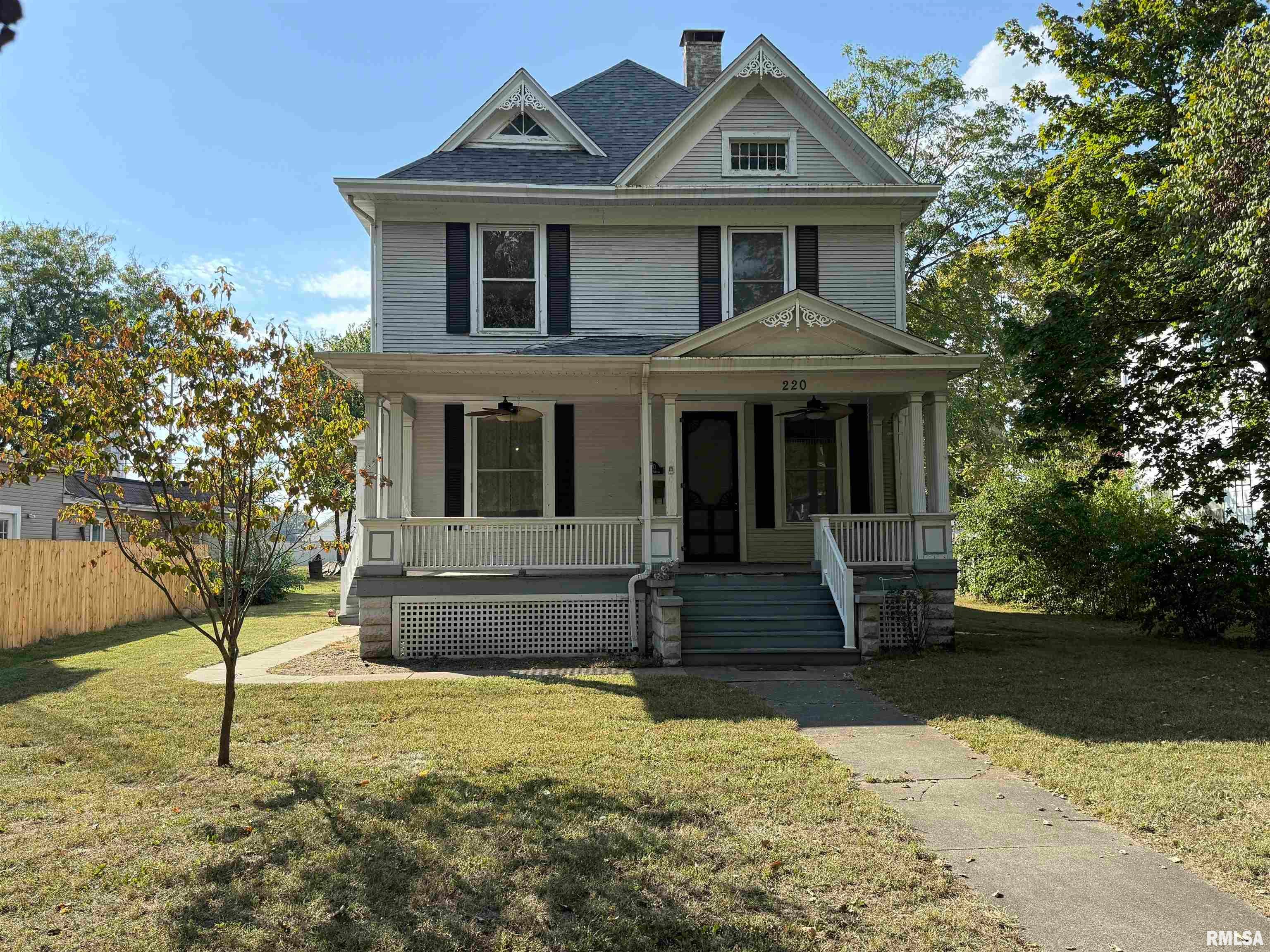 220 S Orange Street — photo
