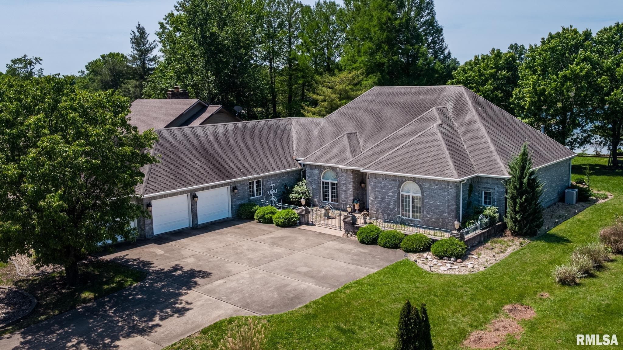 608 N Saluki Drive — photo