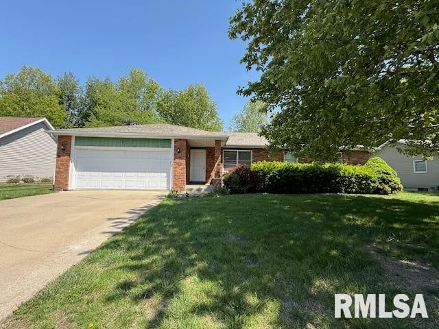 1324 E Thomas Street — photo