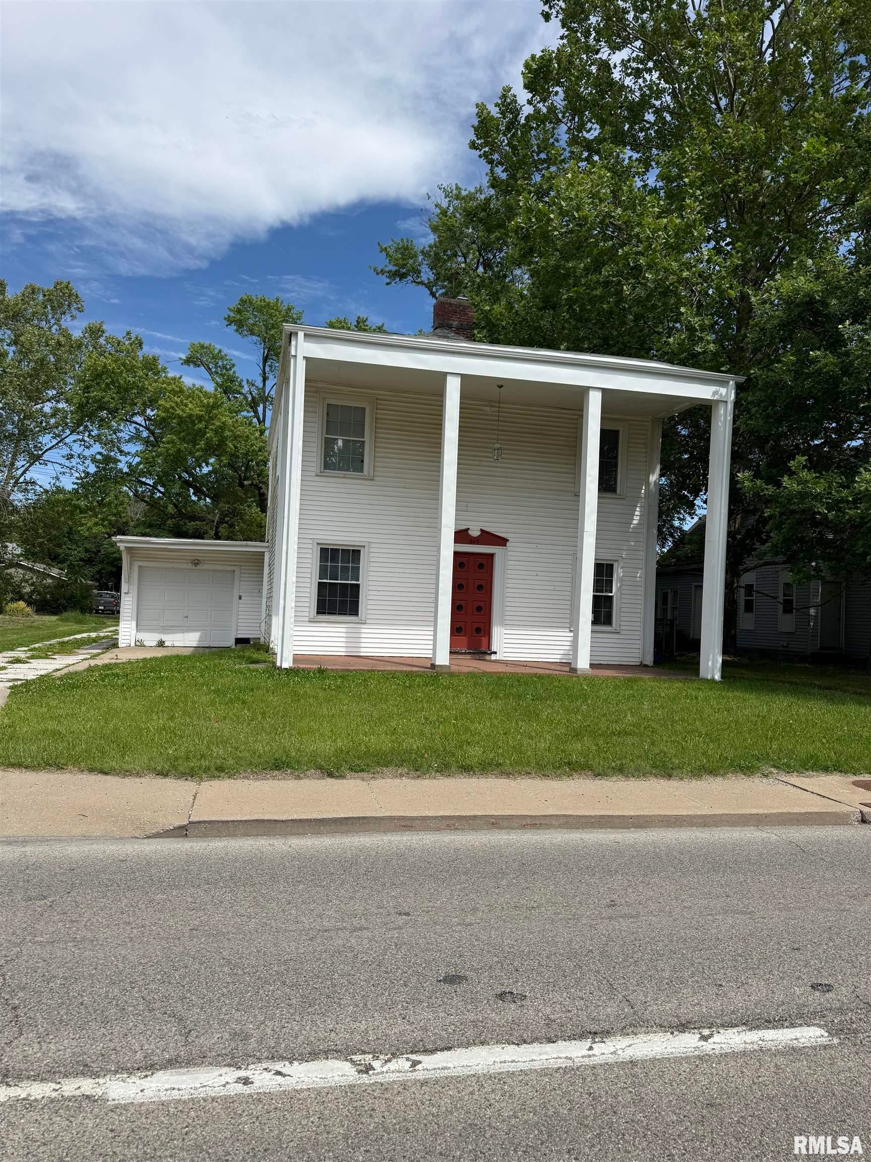 609 N Lafayette Street — photo