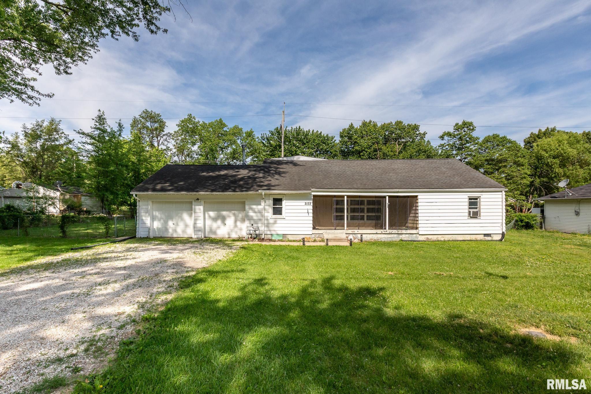 2133 N Northcrest Drive — photo