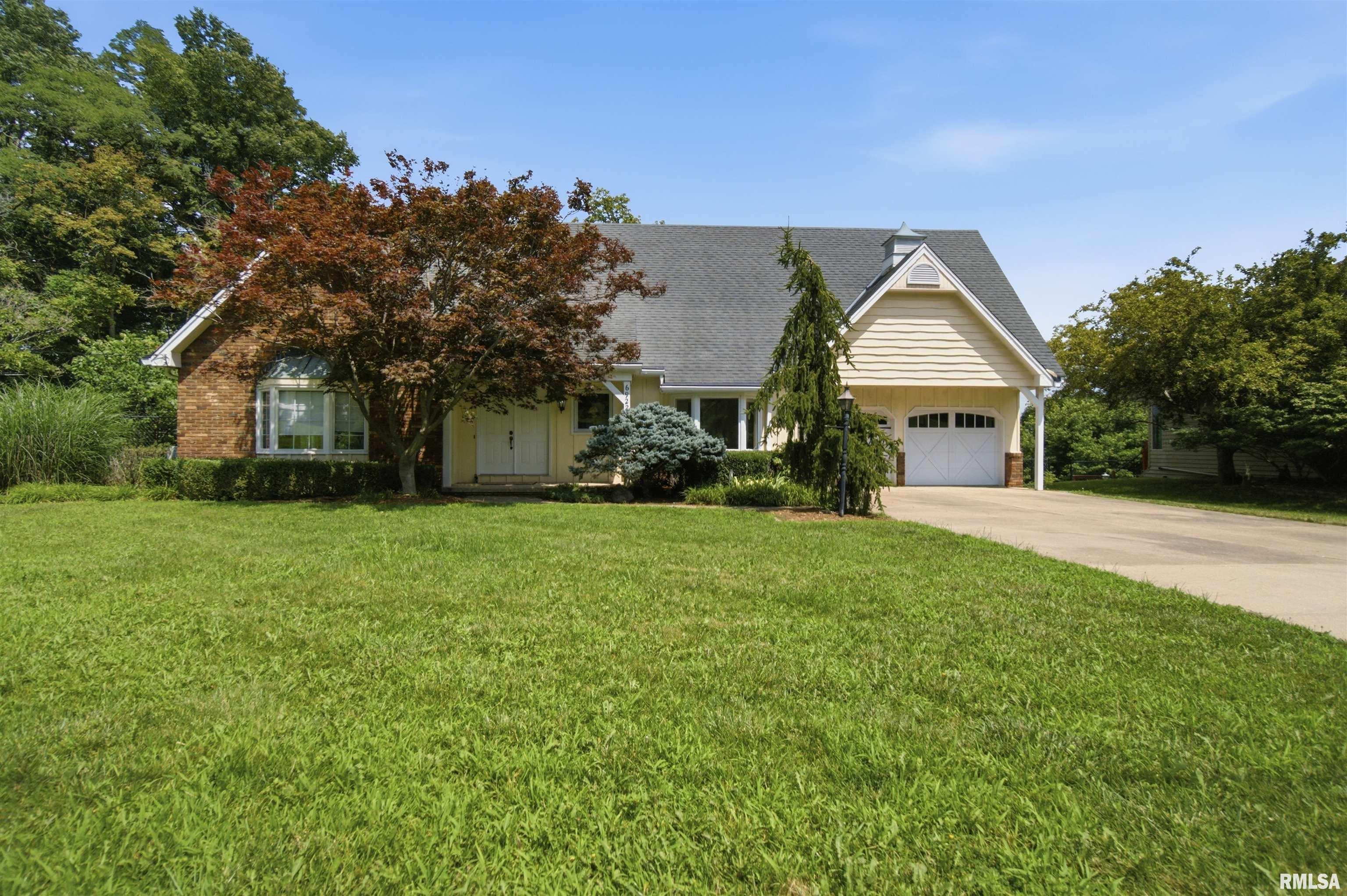 6922 N Skyline Drive — photo