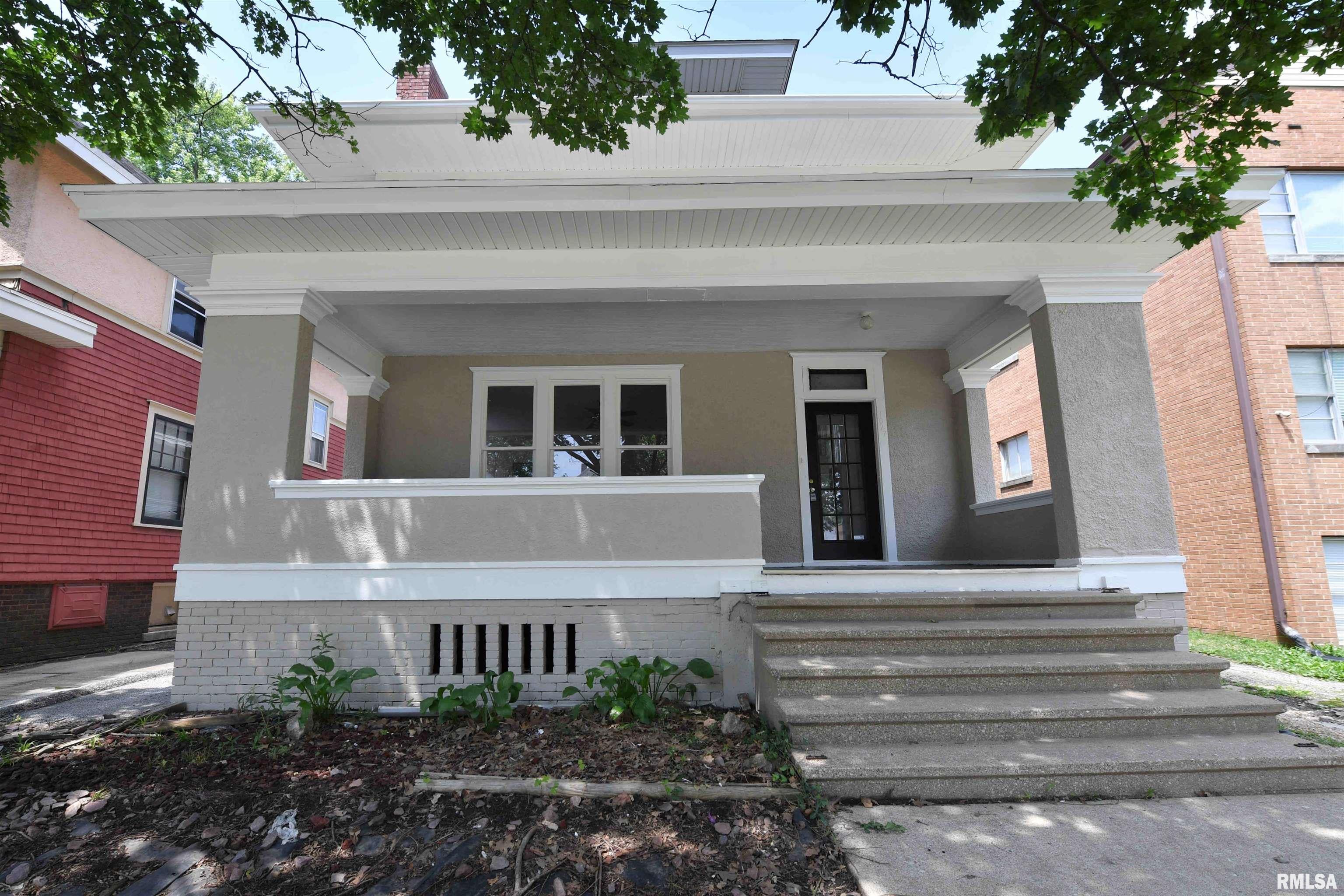 1027 N University Street — photo