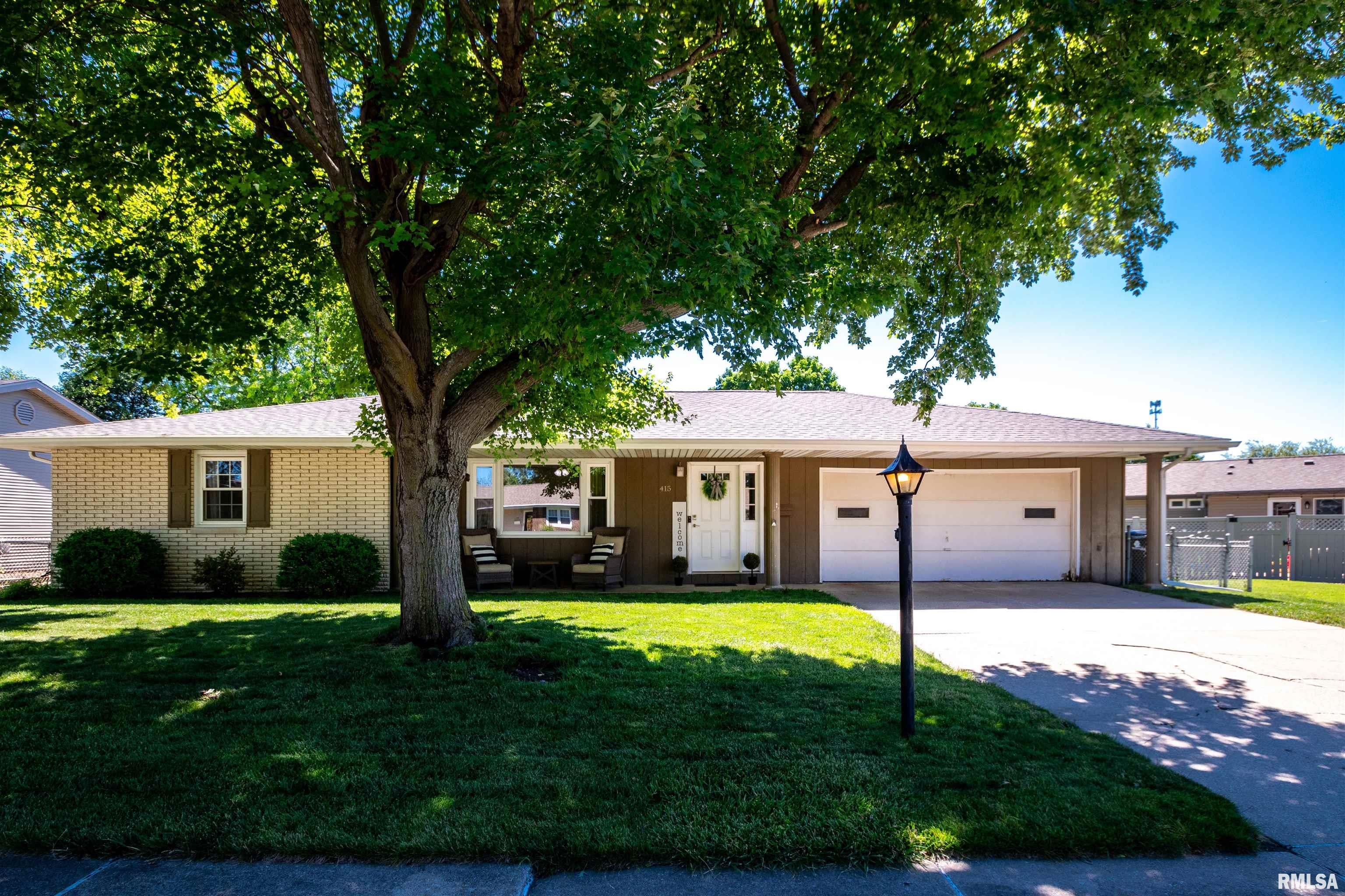415 RIDGECREST Drive, Washington, IL 61571 — photo 2