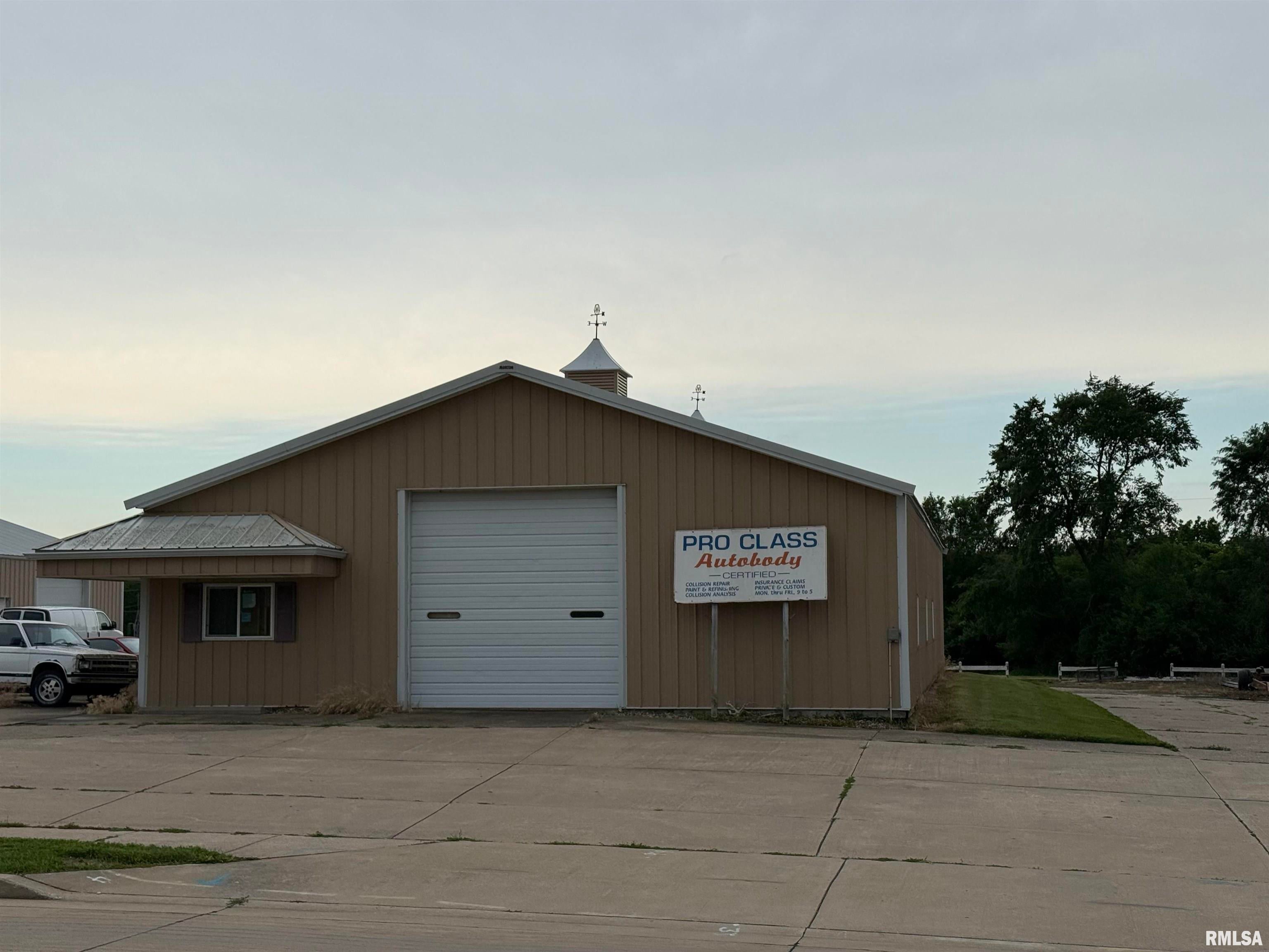 1019 W Grant Street — photo