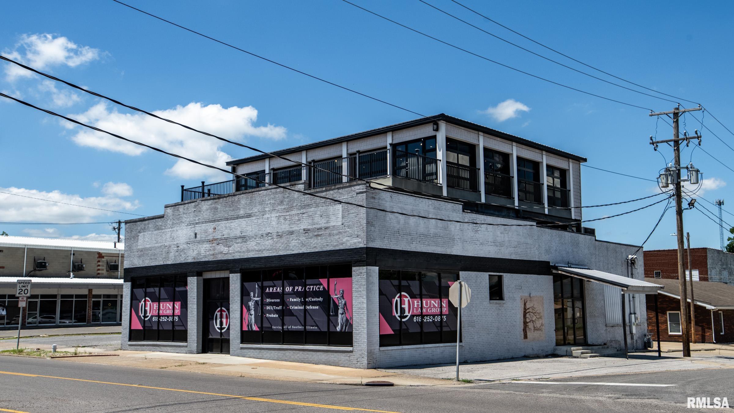 218 E Poplar Street — photo