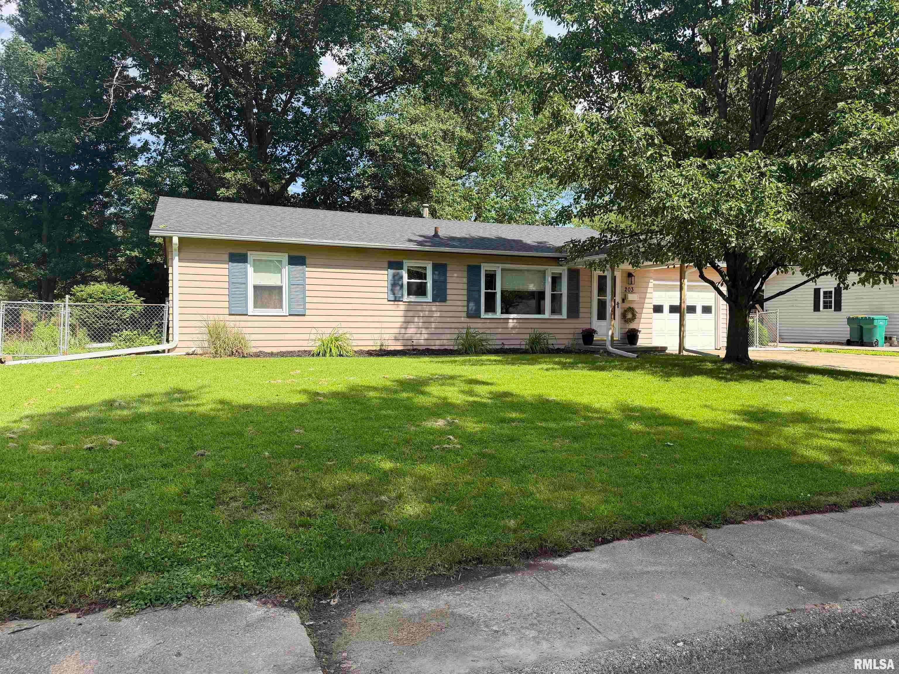 203 Jana Road — photo